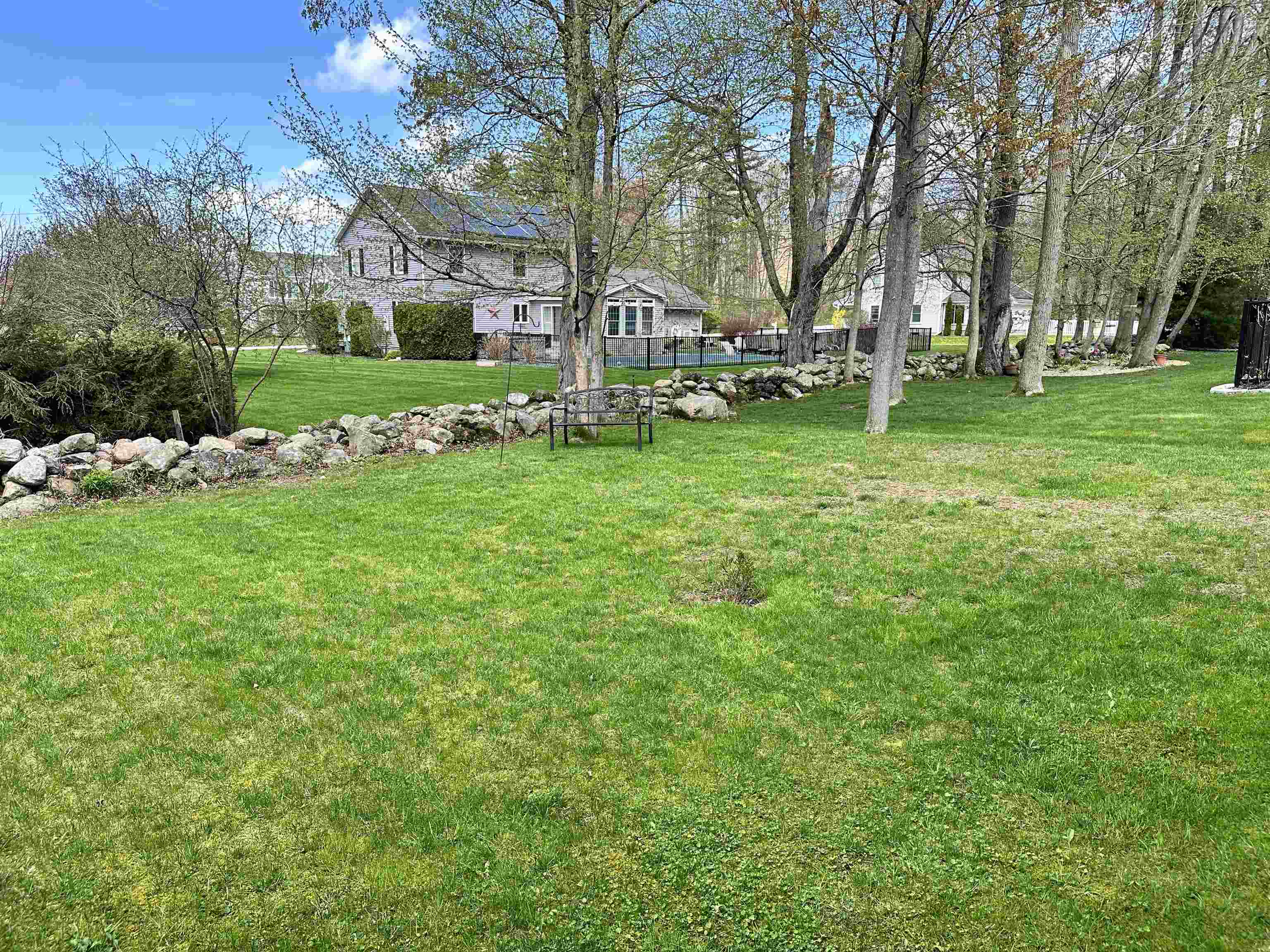 16 Edgewood Drive