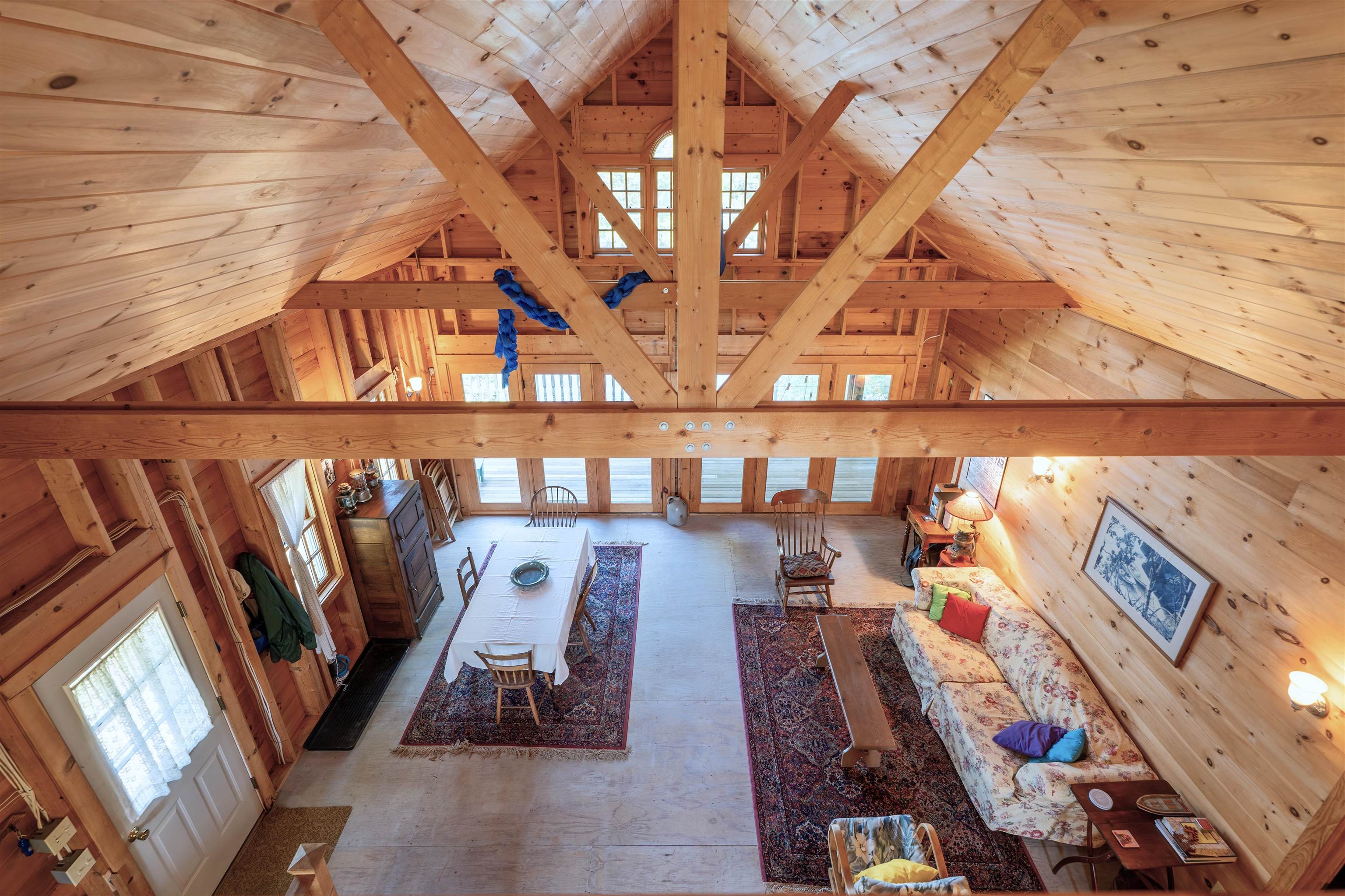 256 Lakeside Lane