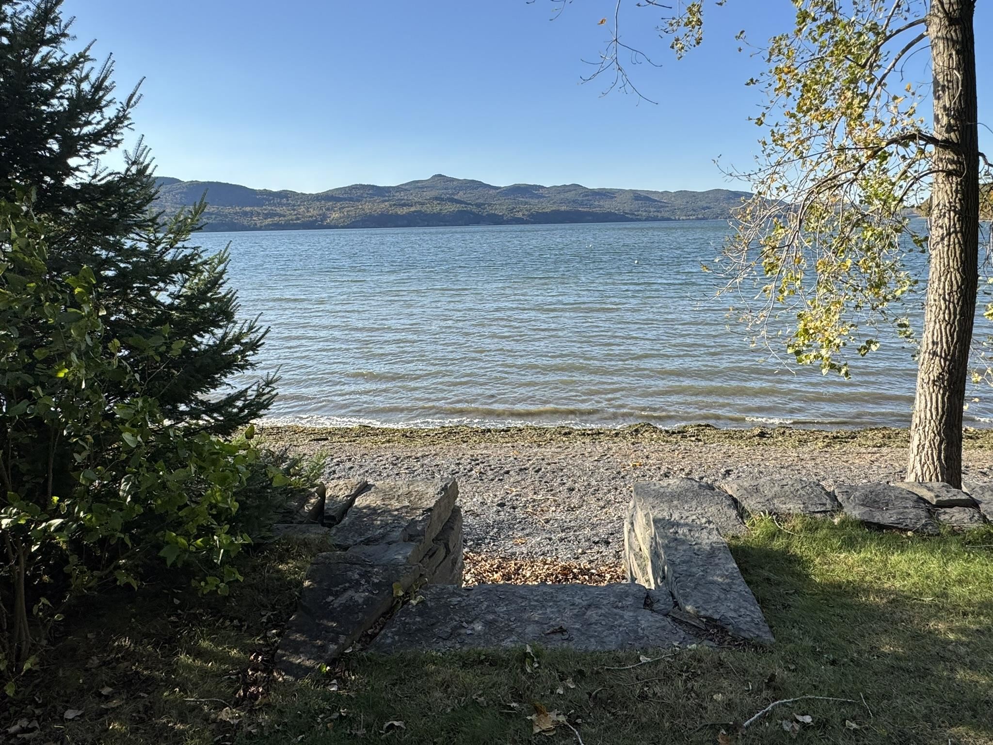 256 Lakeside Lane