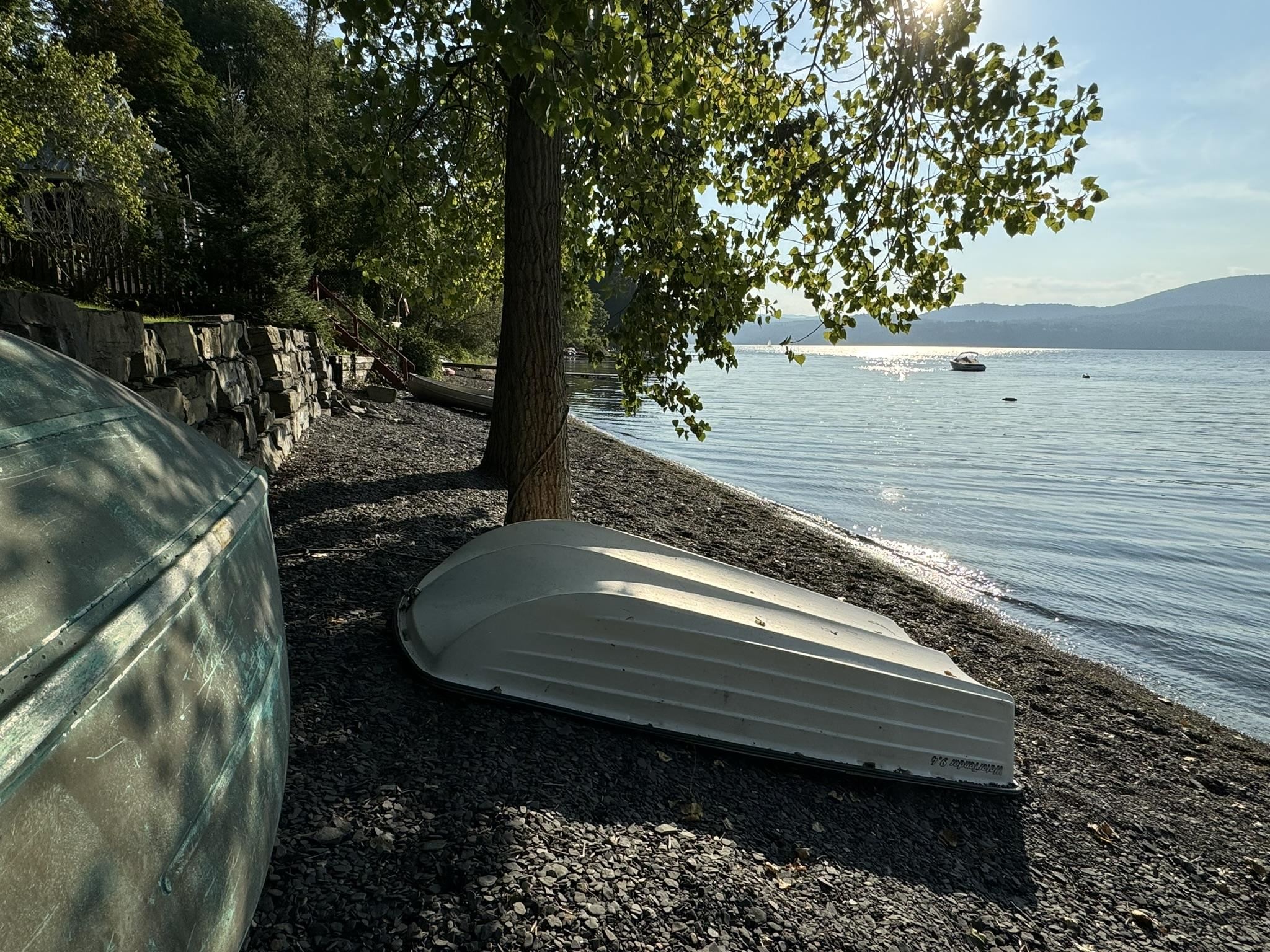 256 Lakeside Lane