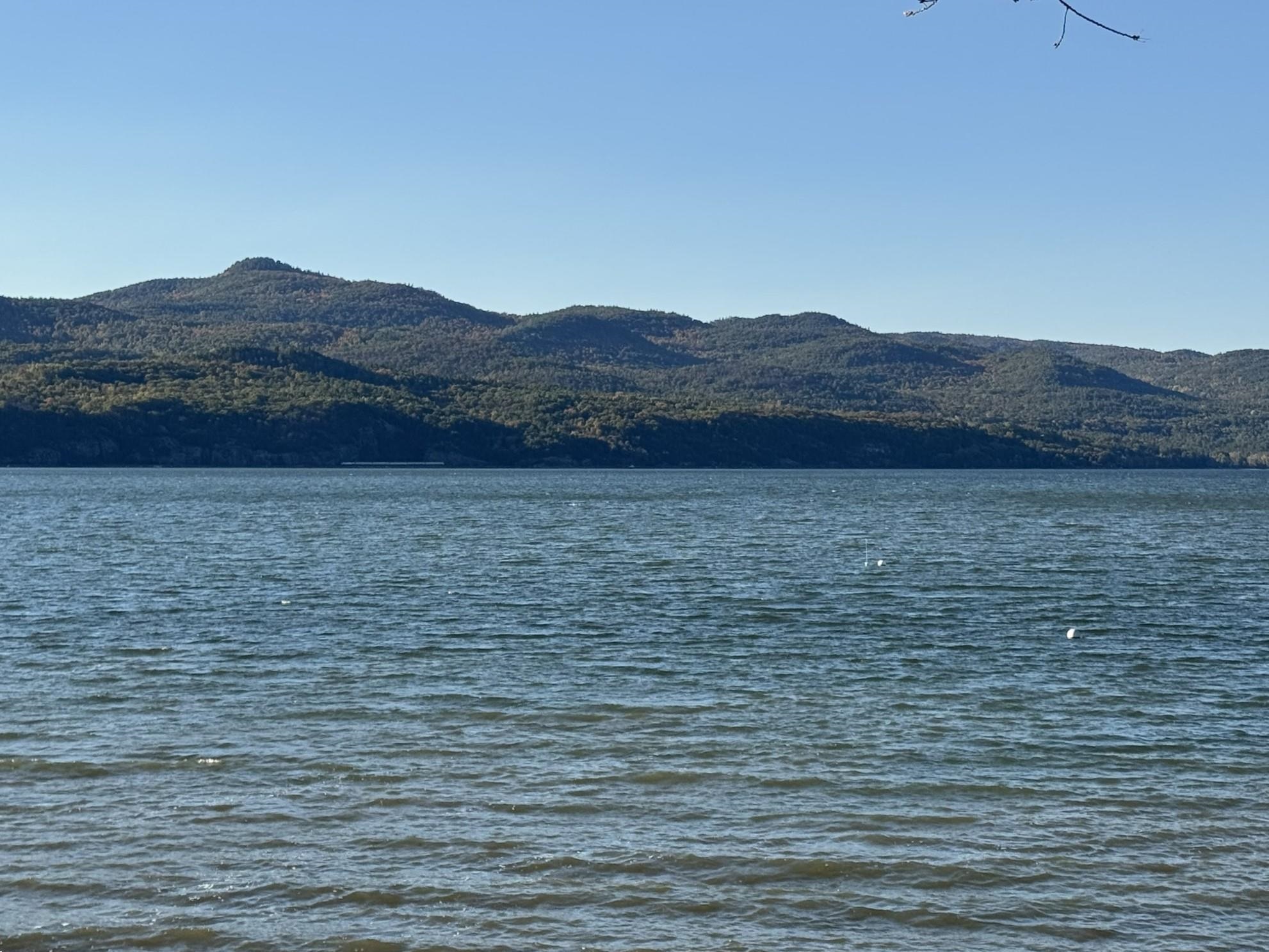 256 Lakeside Lane