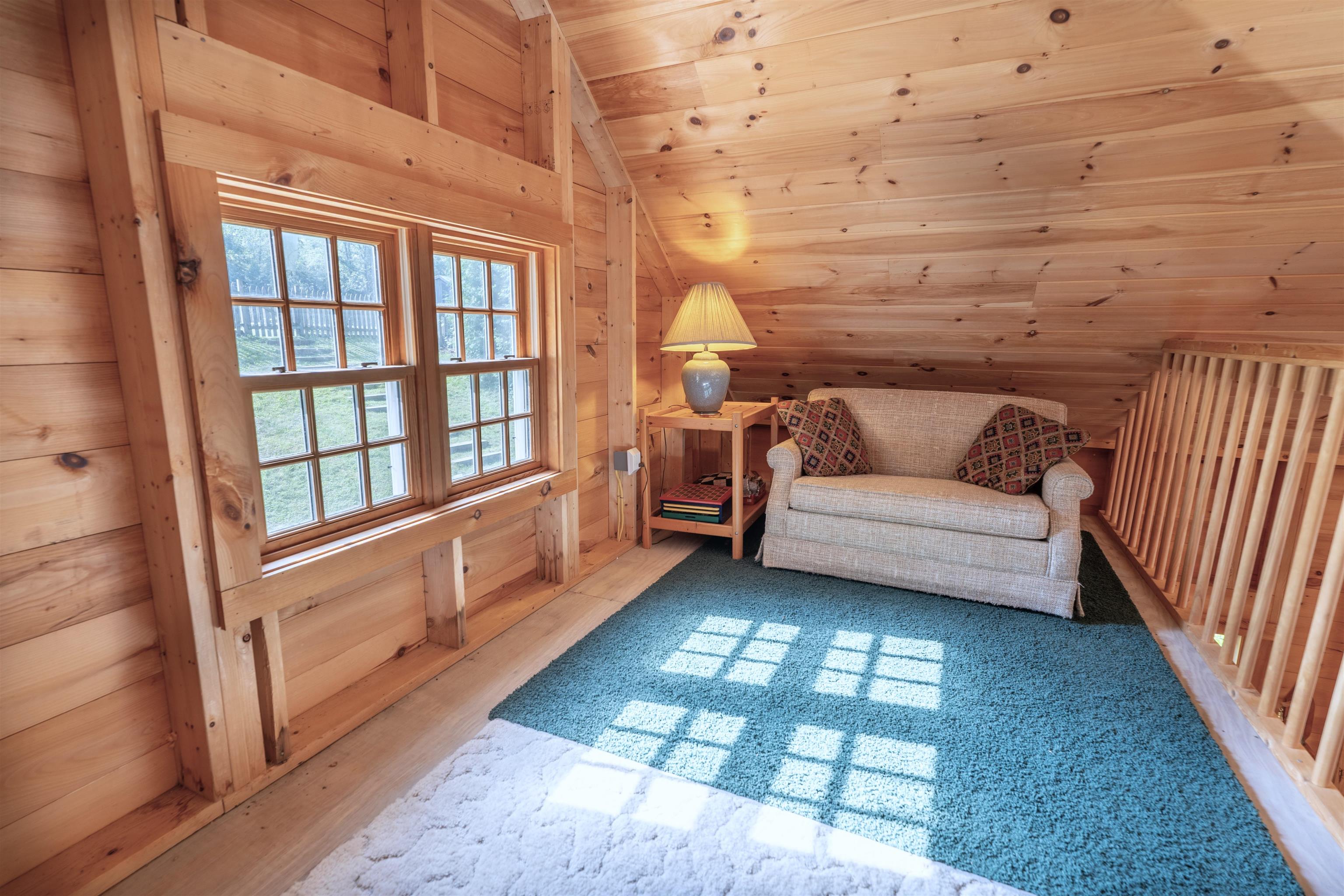 256 Lakeside Lane