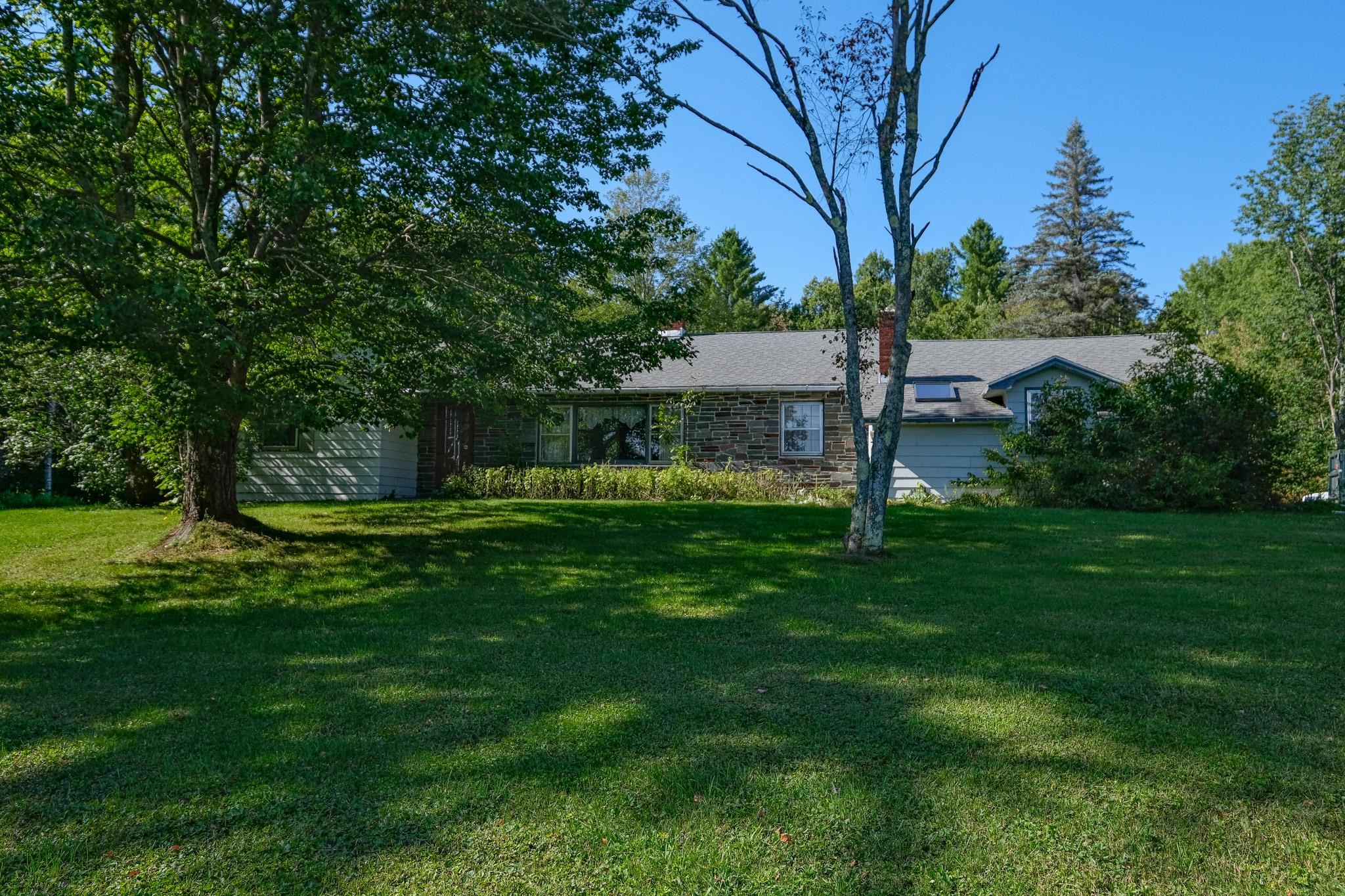 399 Crown Point Road