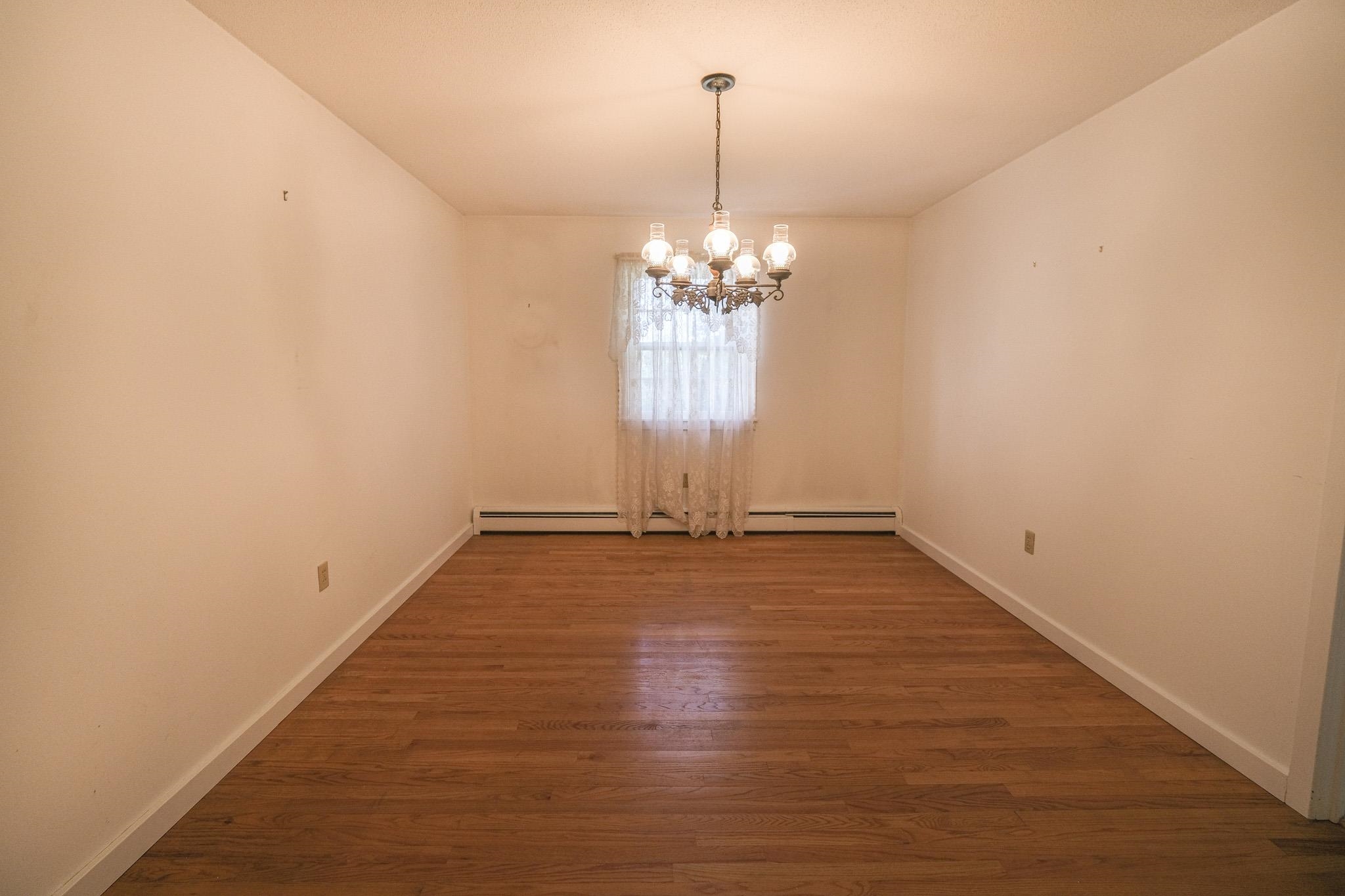 399 Crown Point Road