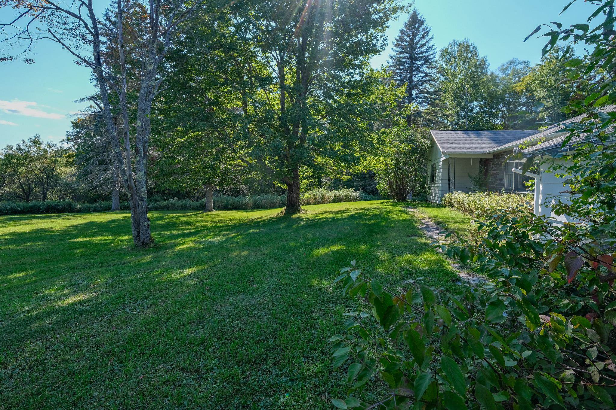 399 Crown Point Road