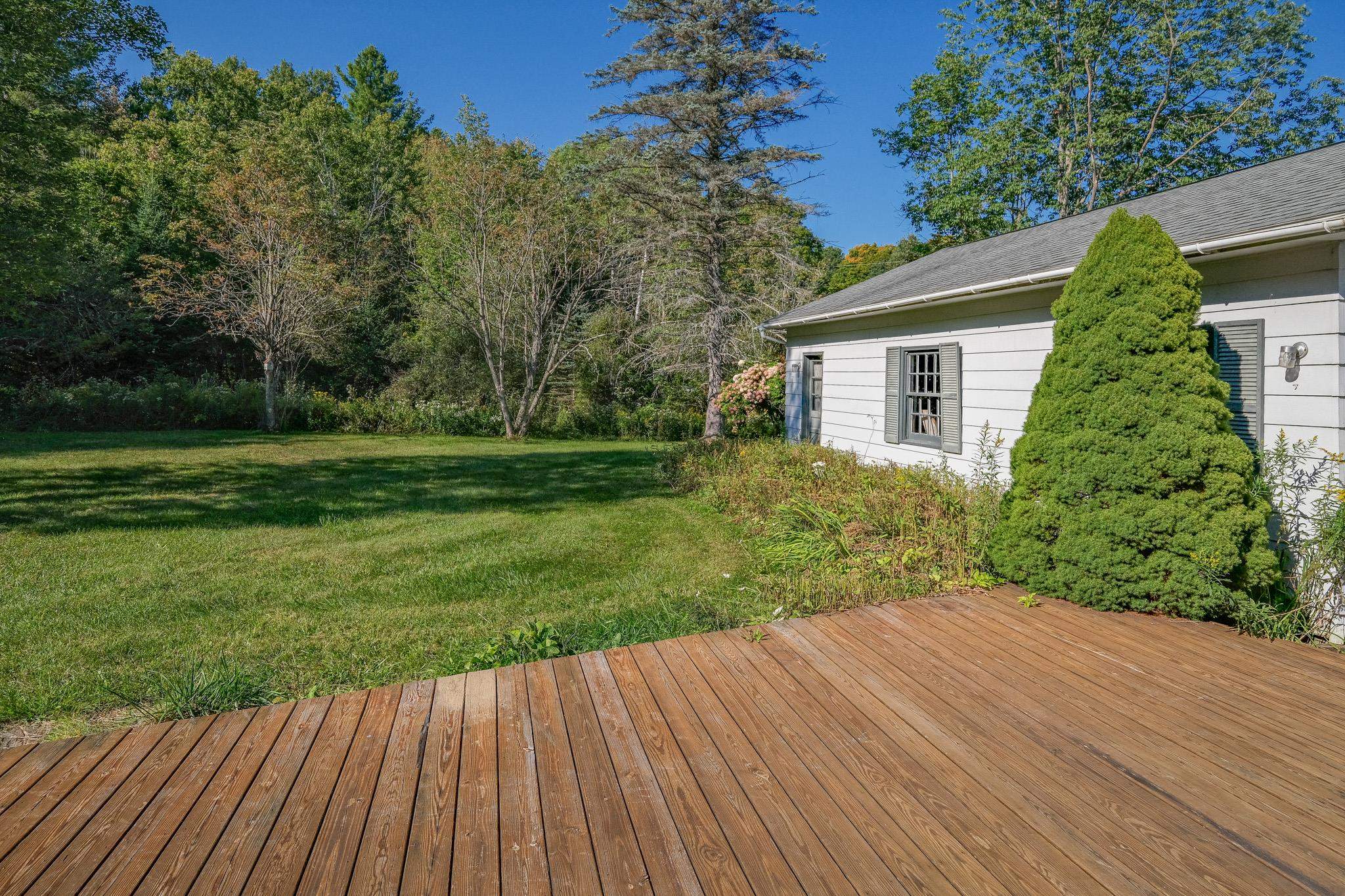 399 Crown Point Road