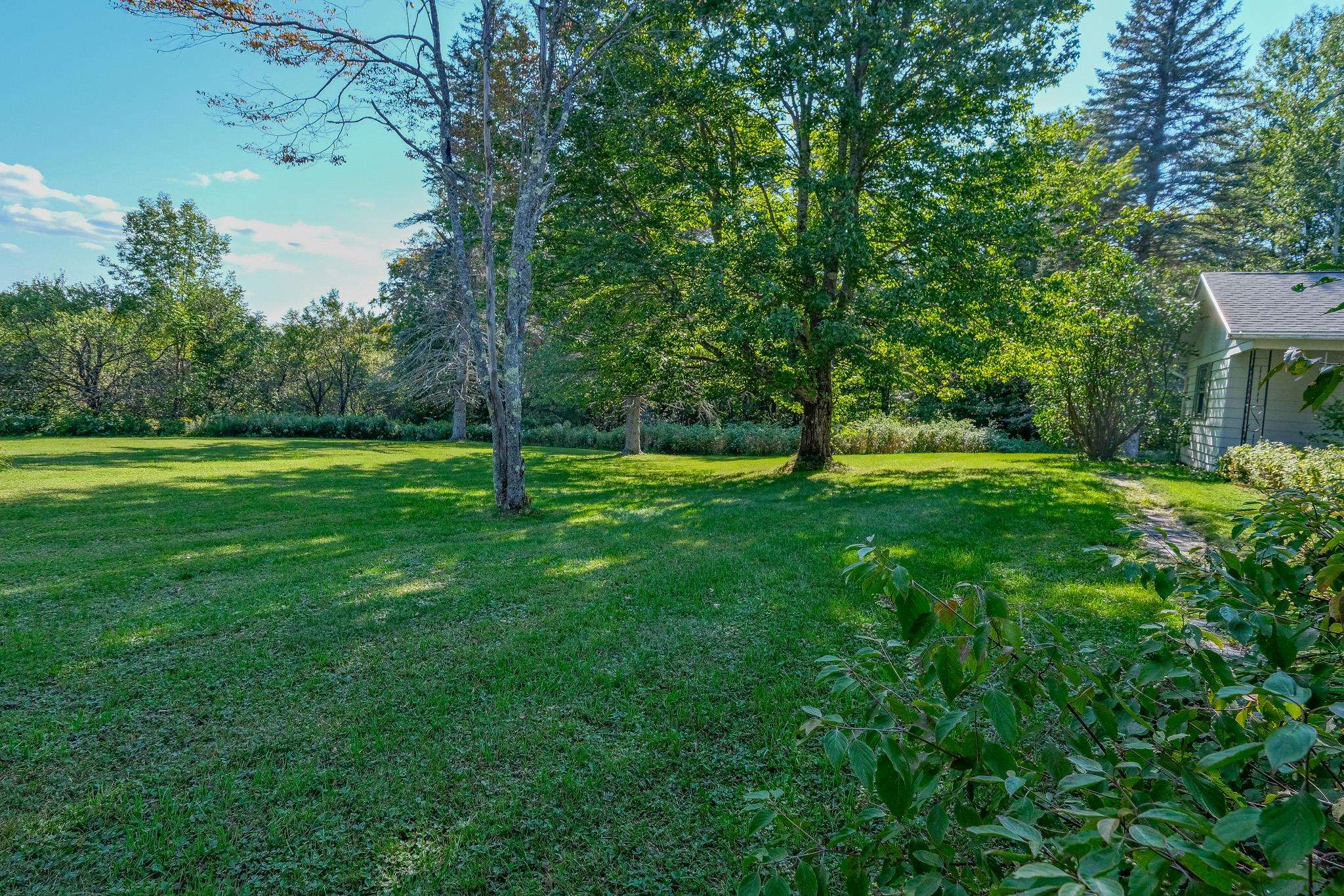 399 Crown Point Road