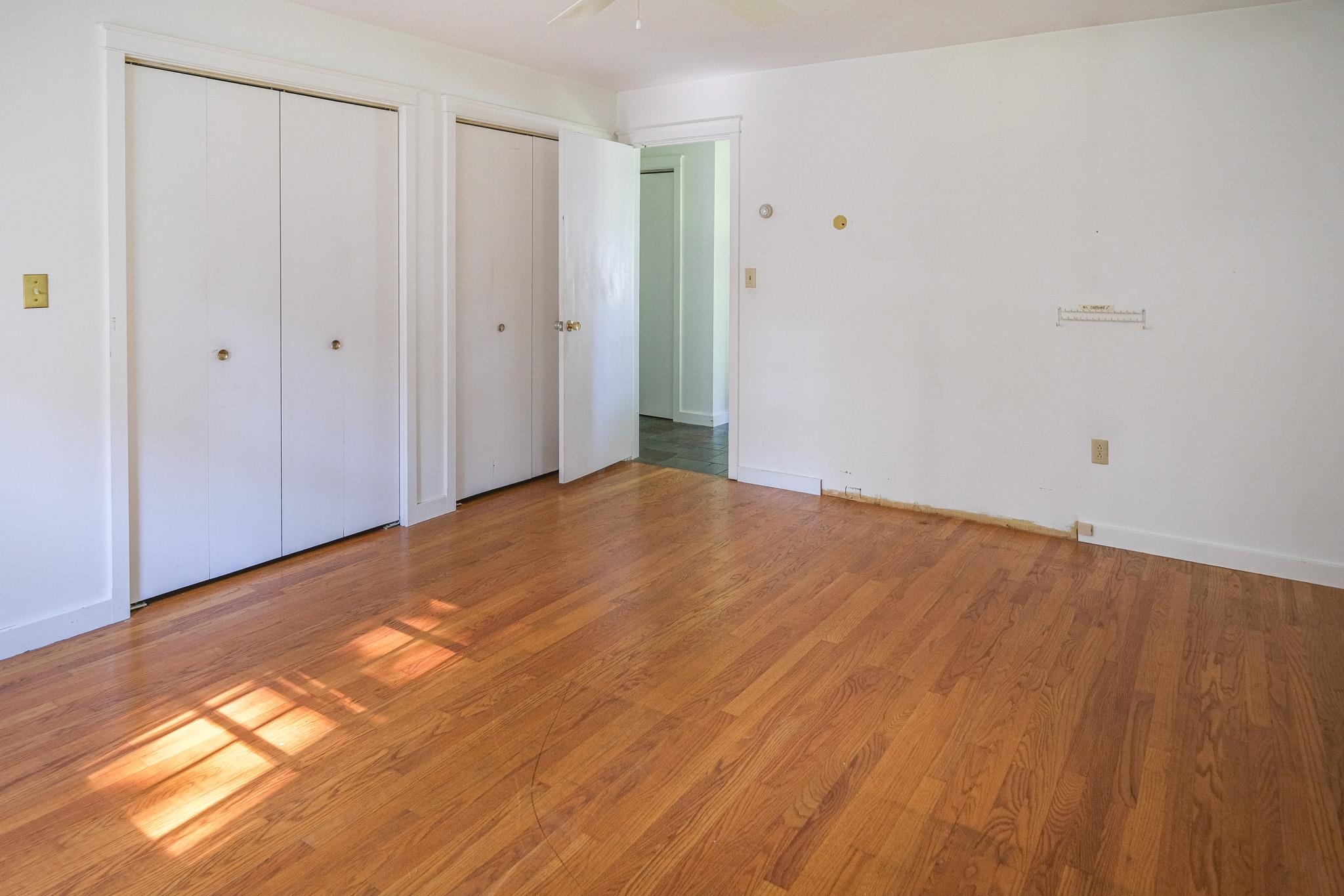 399 Crown Point Road