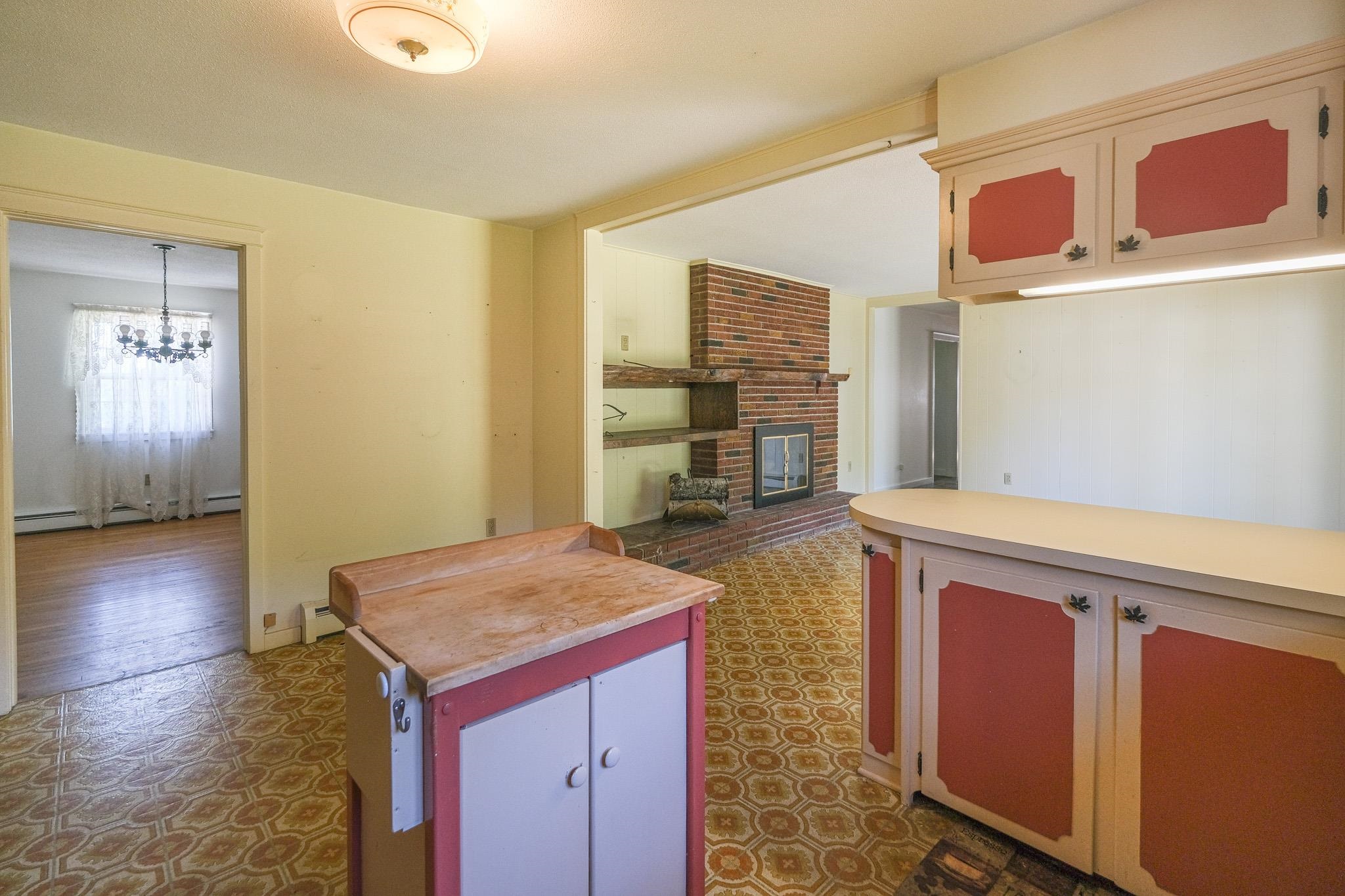 399 Crown Point Road