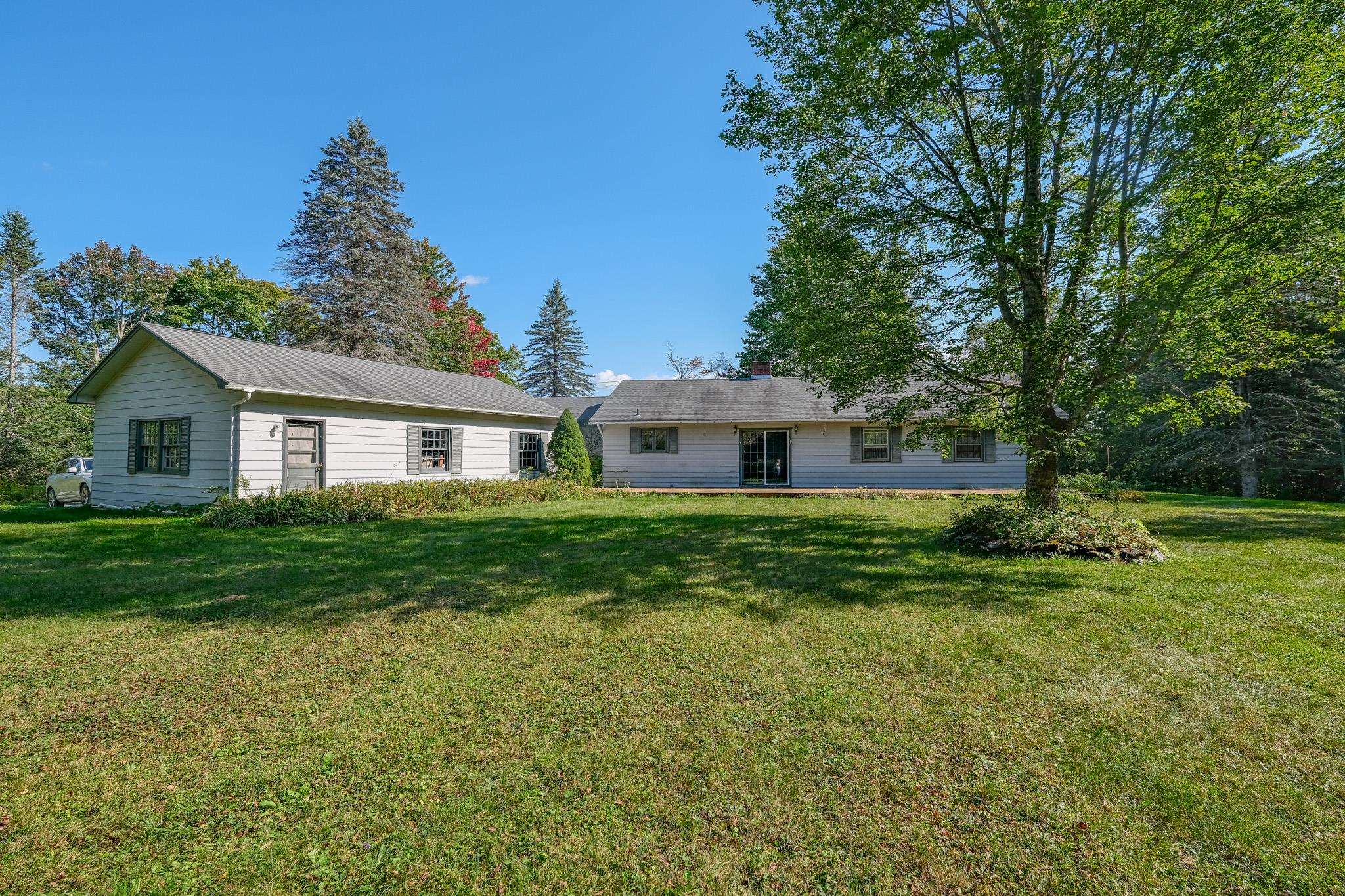 399 Crown Point Road