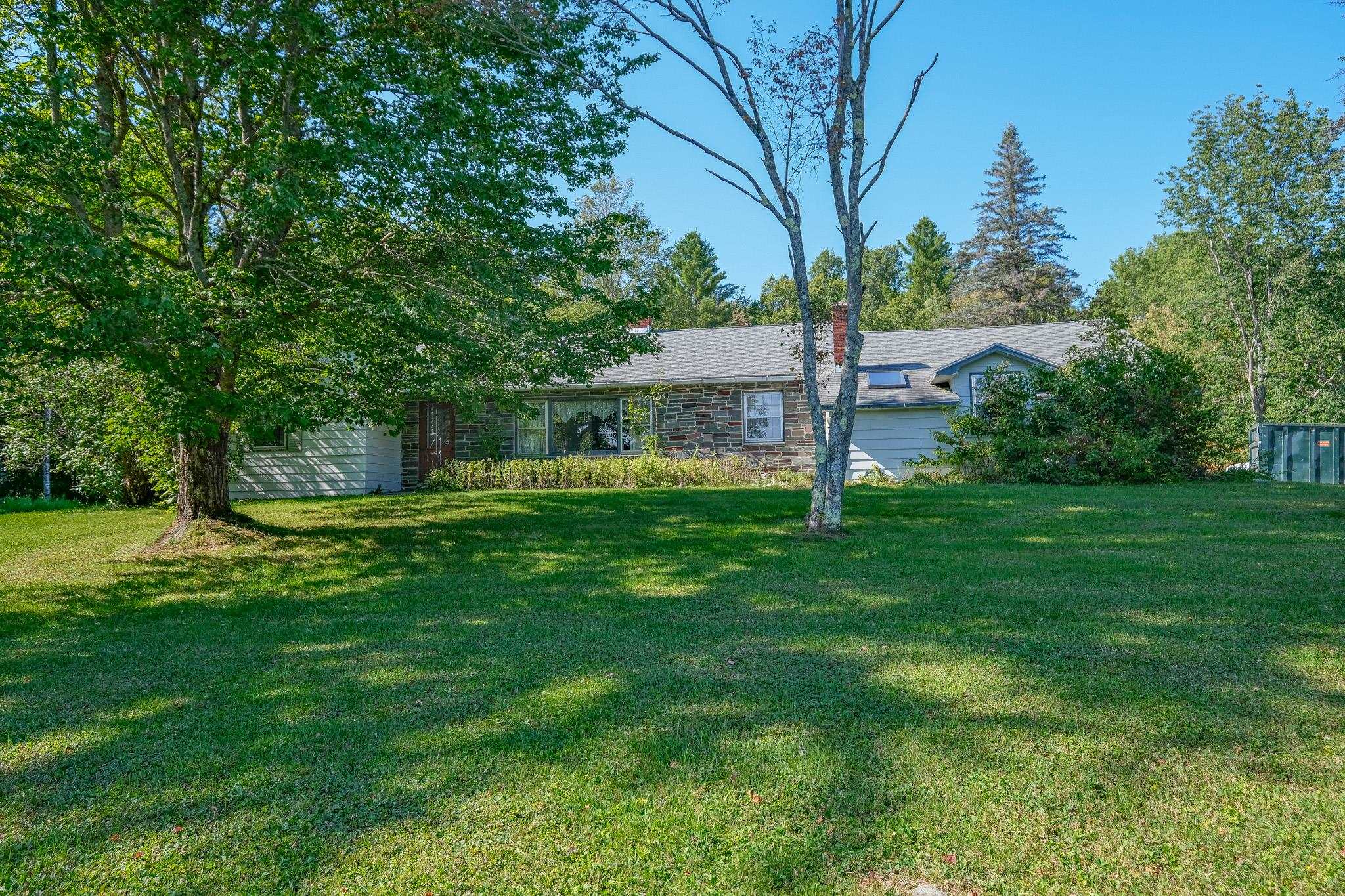 399 Crown Point Road