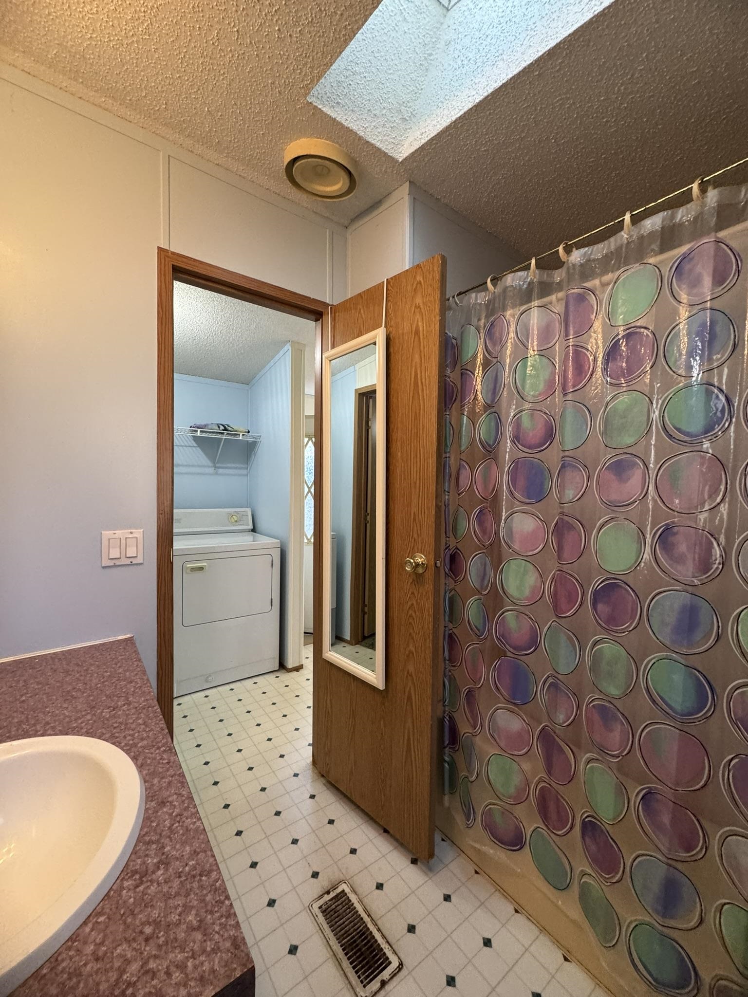 41 Pratt Road