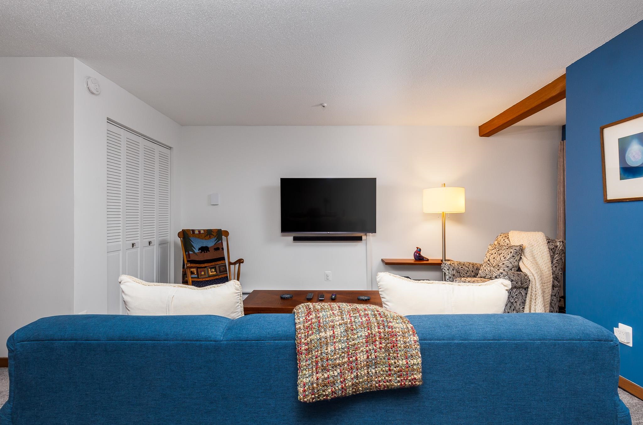 118 Gateway Court Unit: 2-B