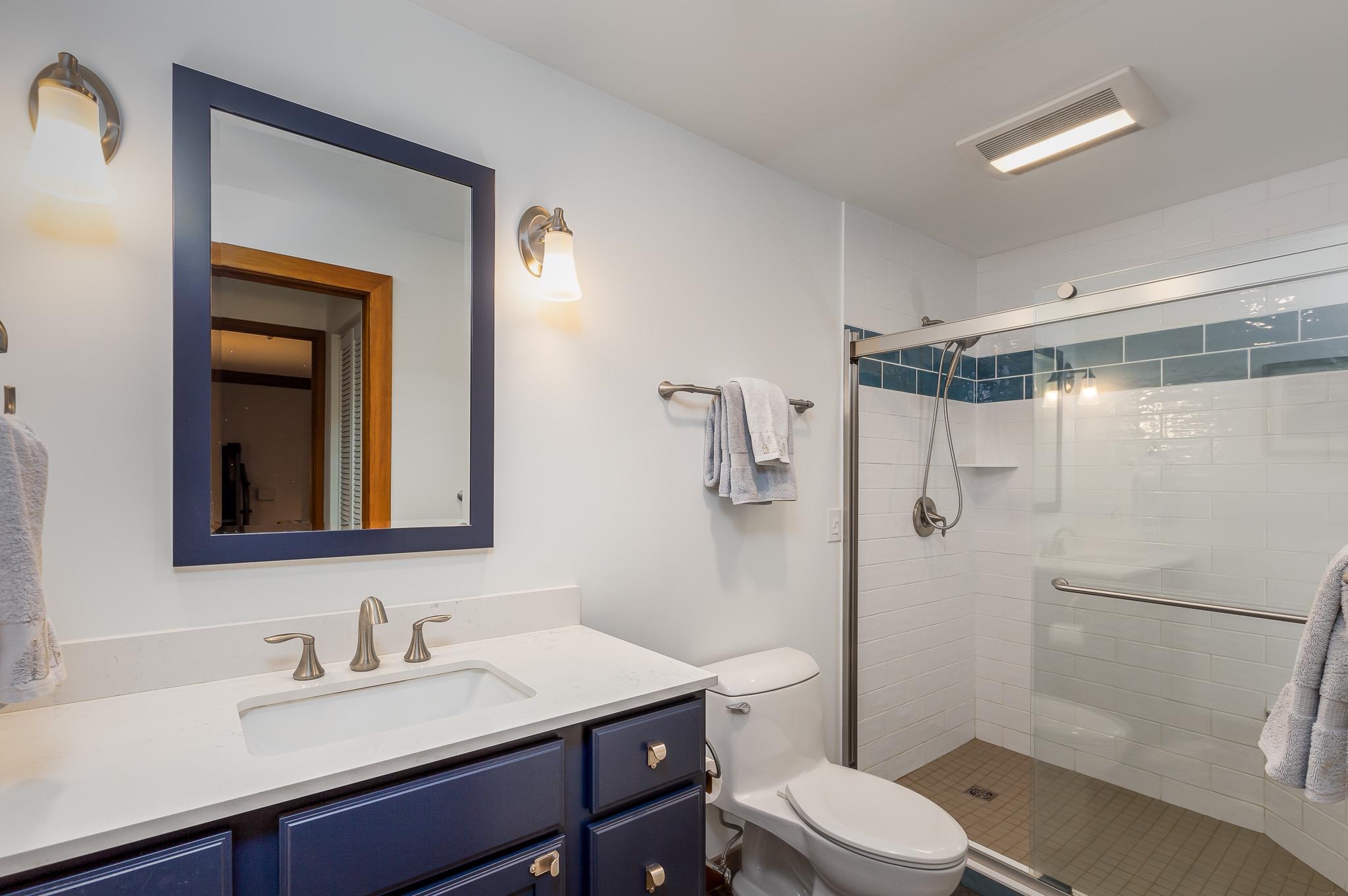 118 Gateway Court Unit: 2-B