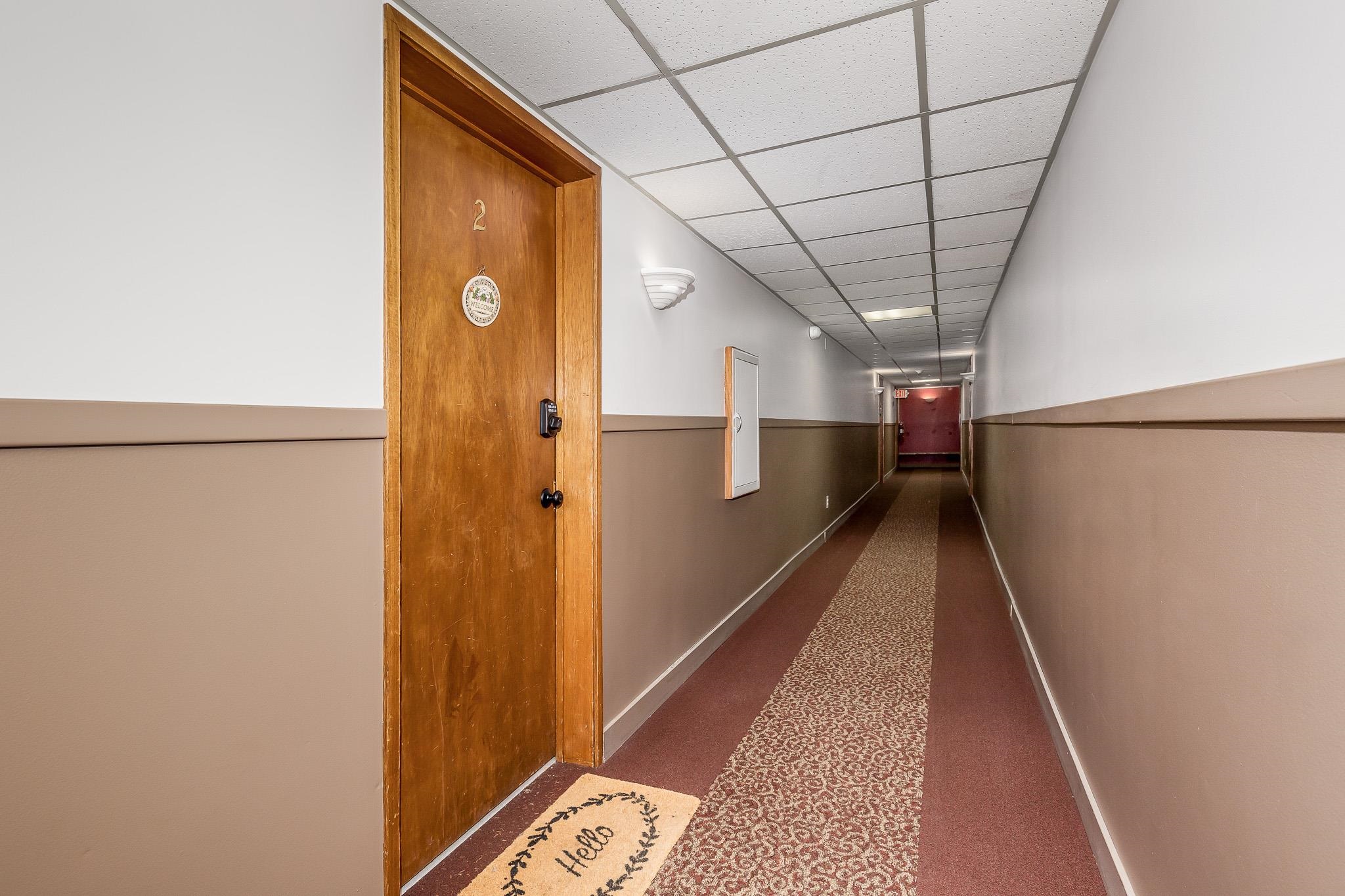 118 Gateway Court Unit: 2-B