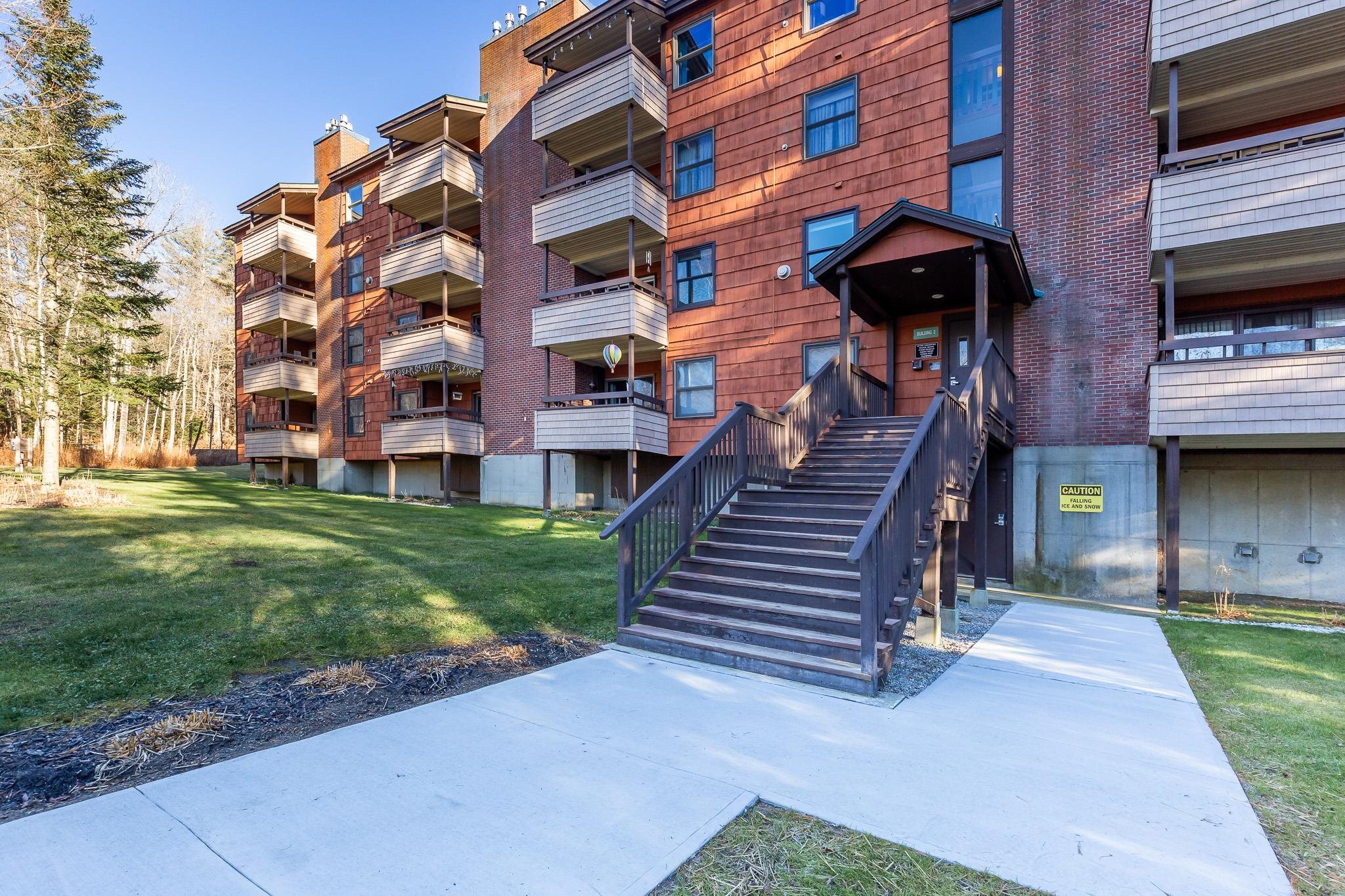 118 Gateway Court Unit: 2-B