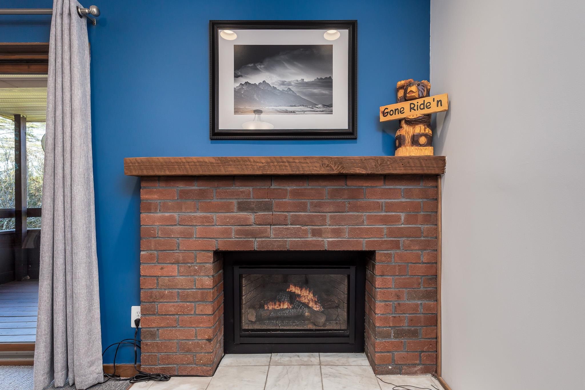118 Gateway Court Unit: 2-B
