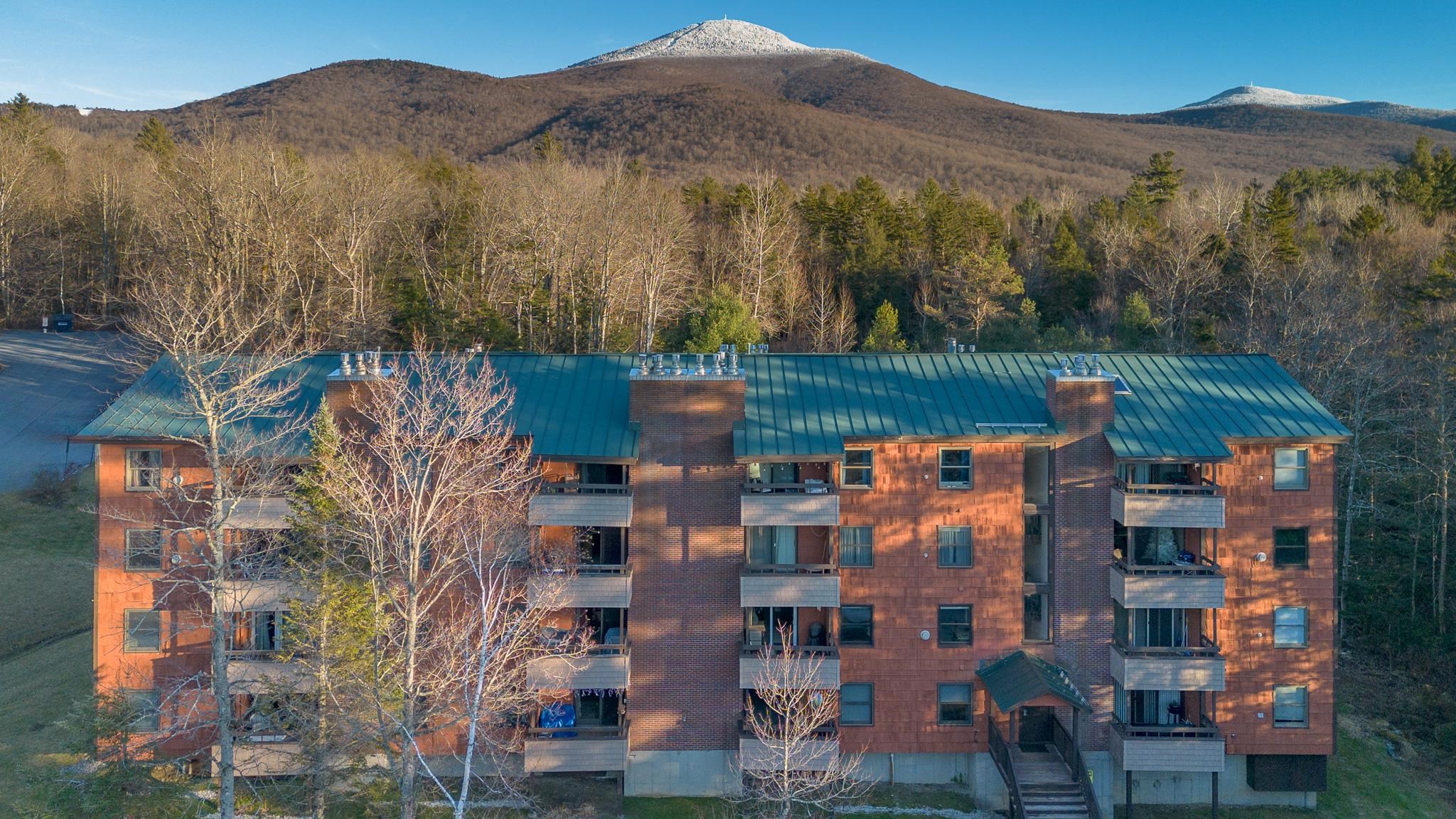 118 Gateway Court Unit: 2-B