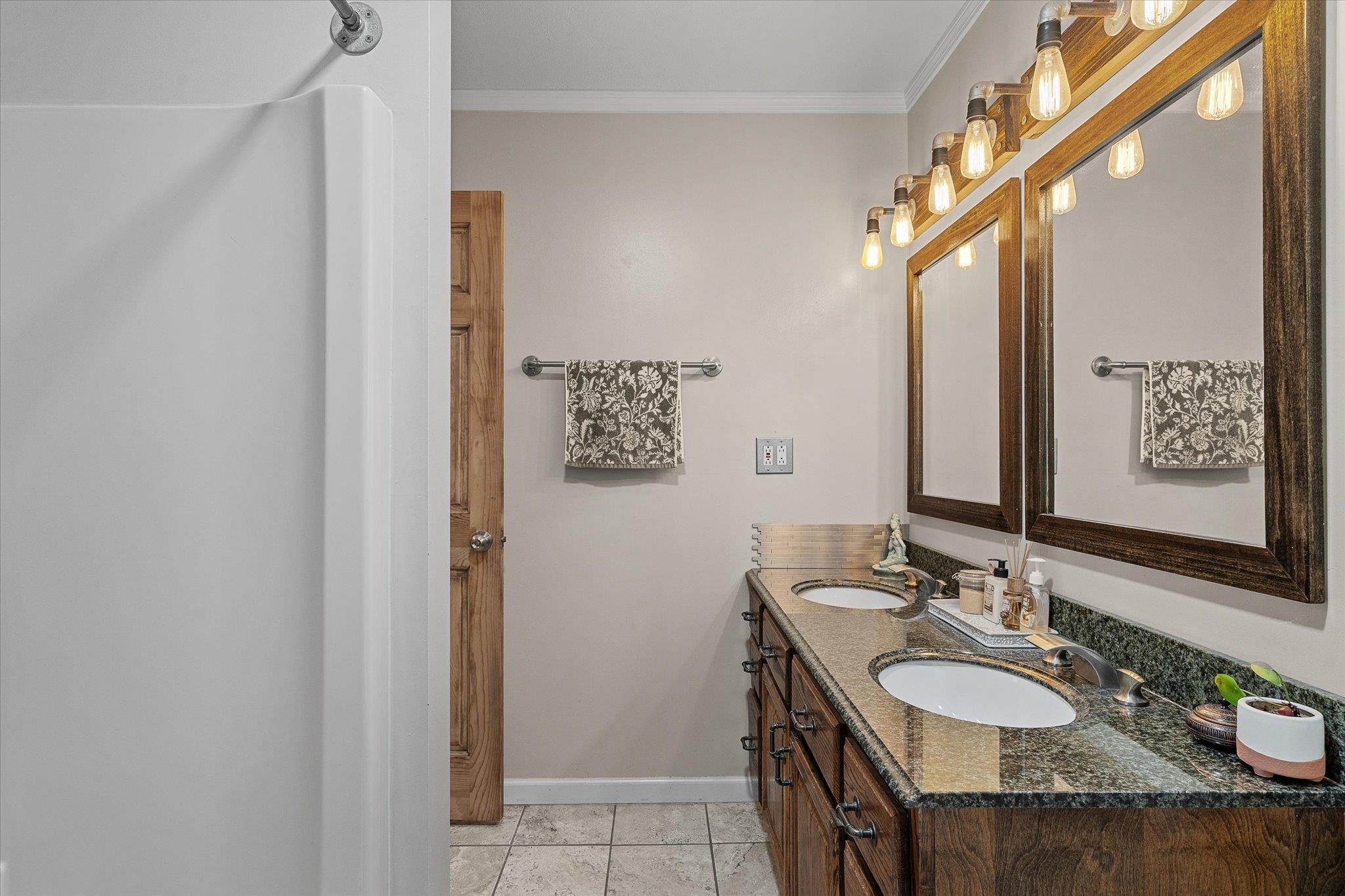216 Maplewood Drive