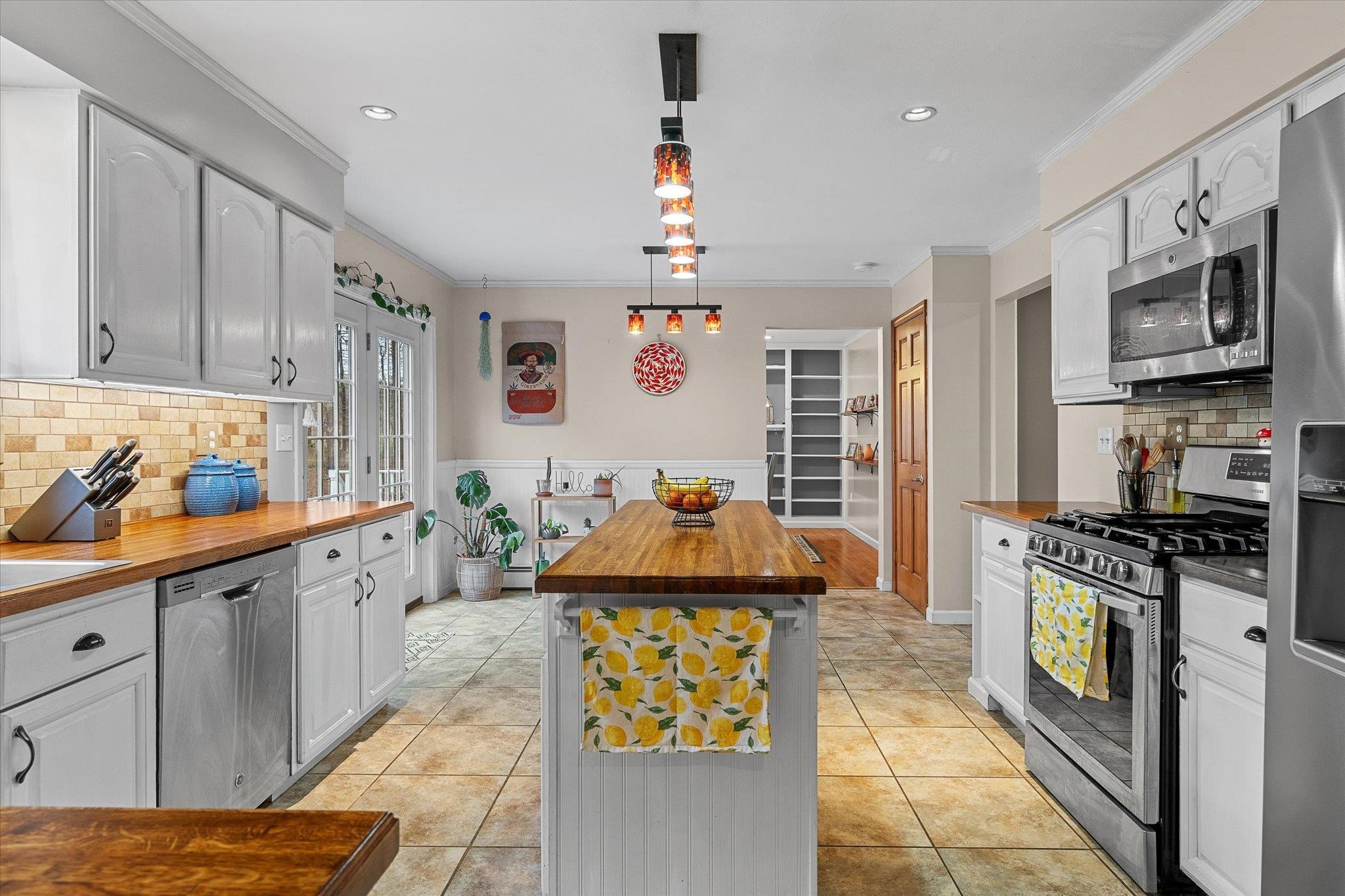 216 Maplewood Drive