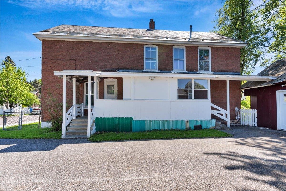 10 Hall Street