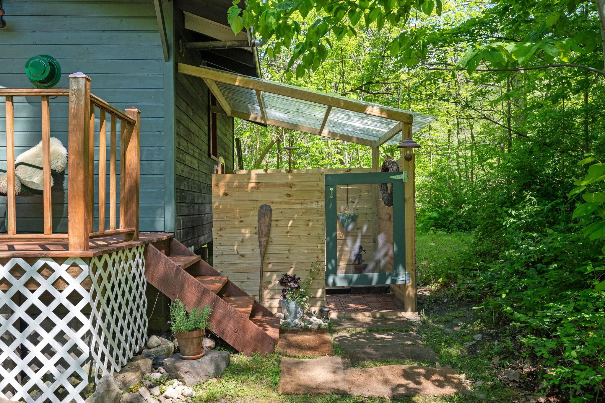 114 Lower Notch Road
