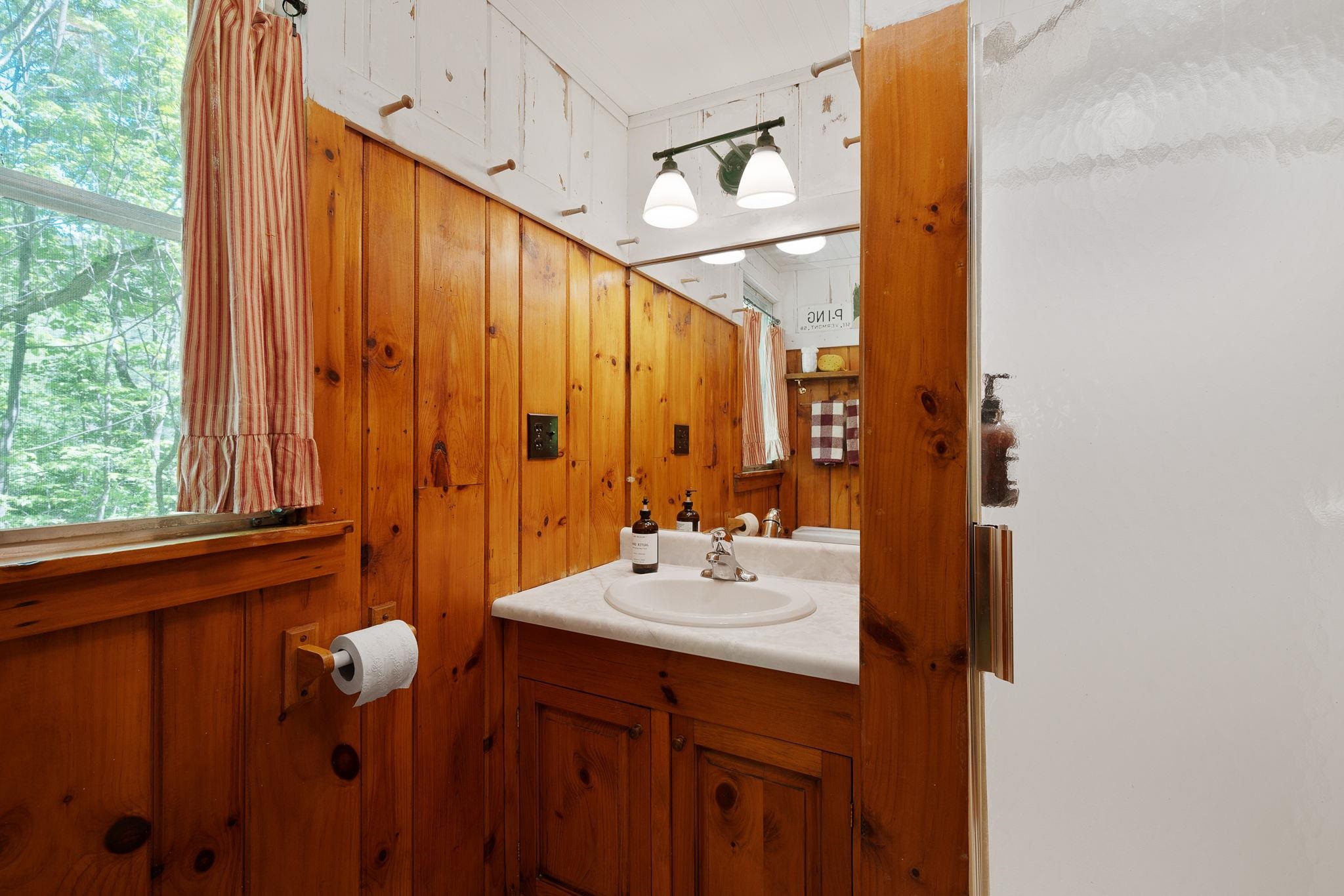 114 Lower Notch Road