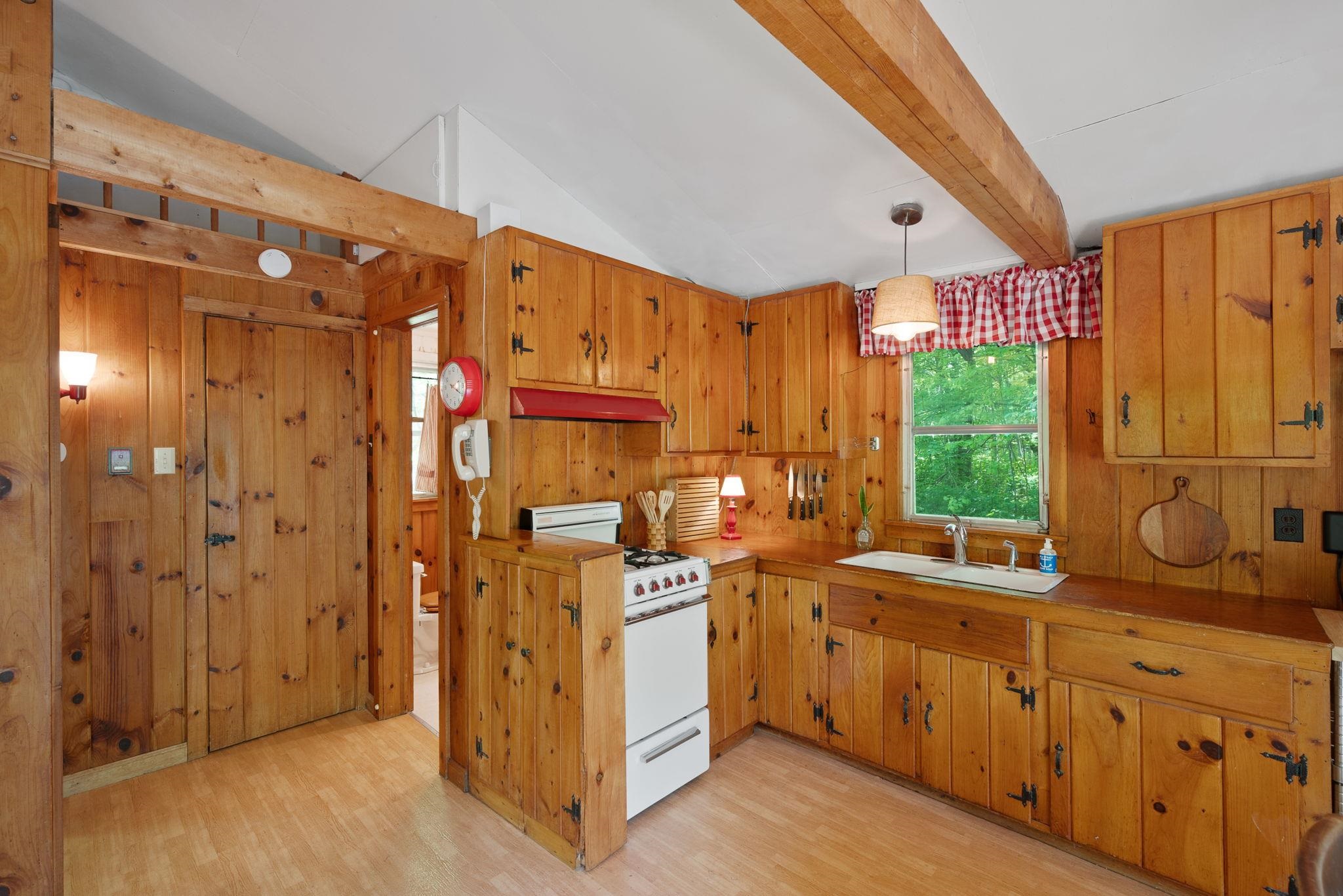 114 Lower Notch Road