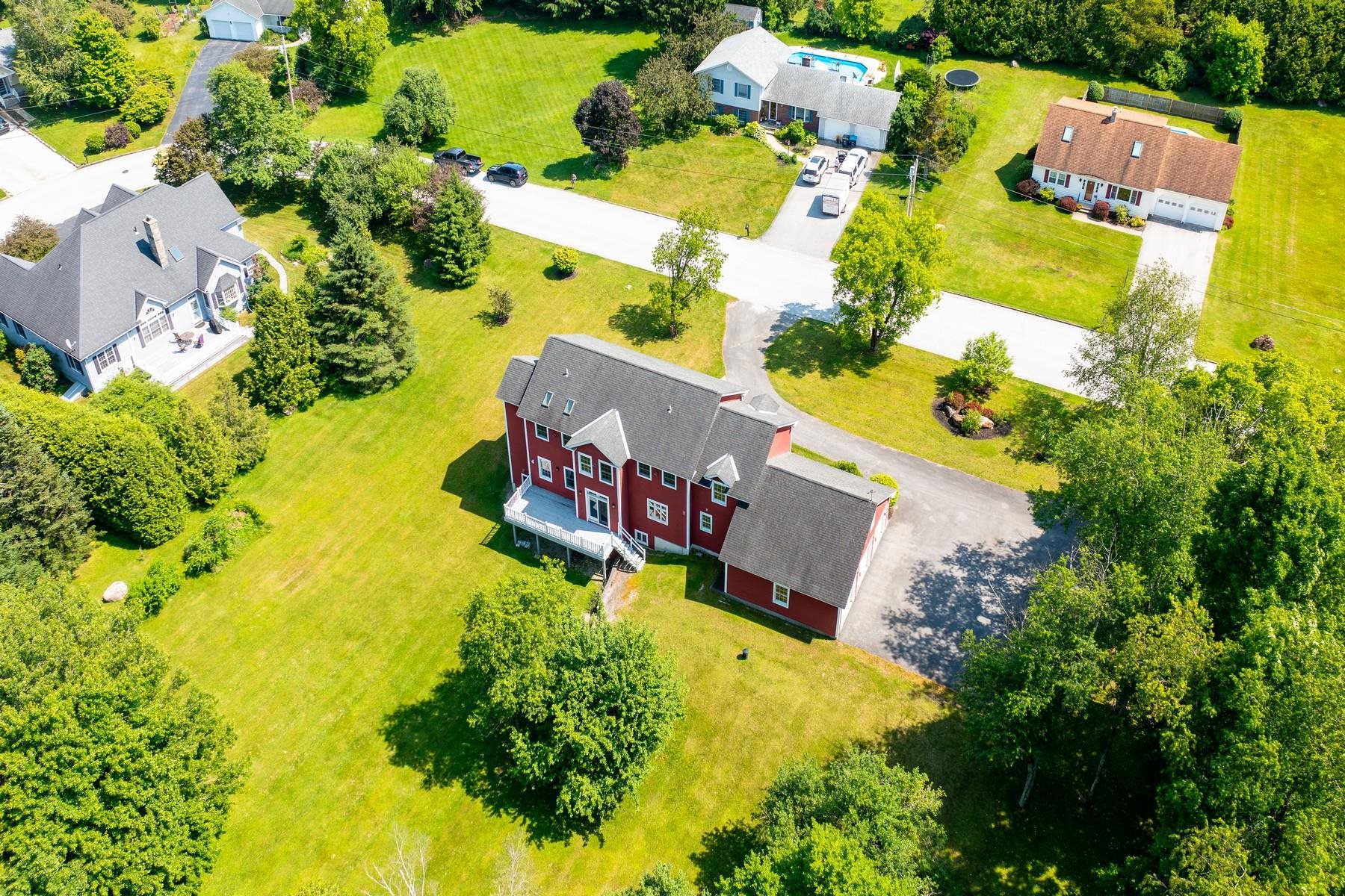 11 Tuttle Meadow Drive