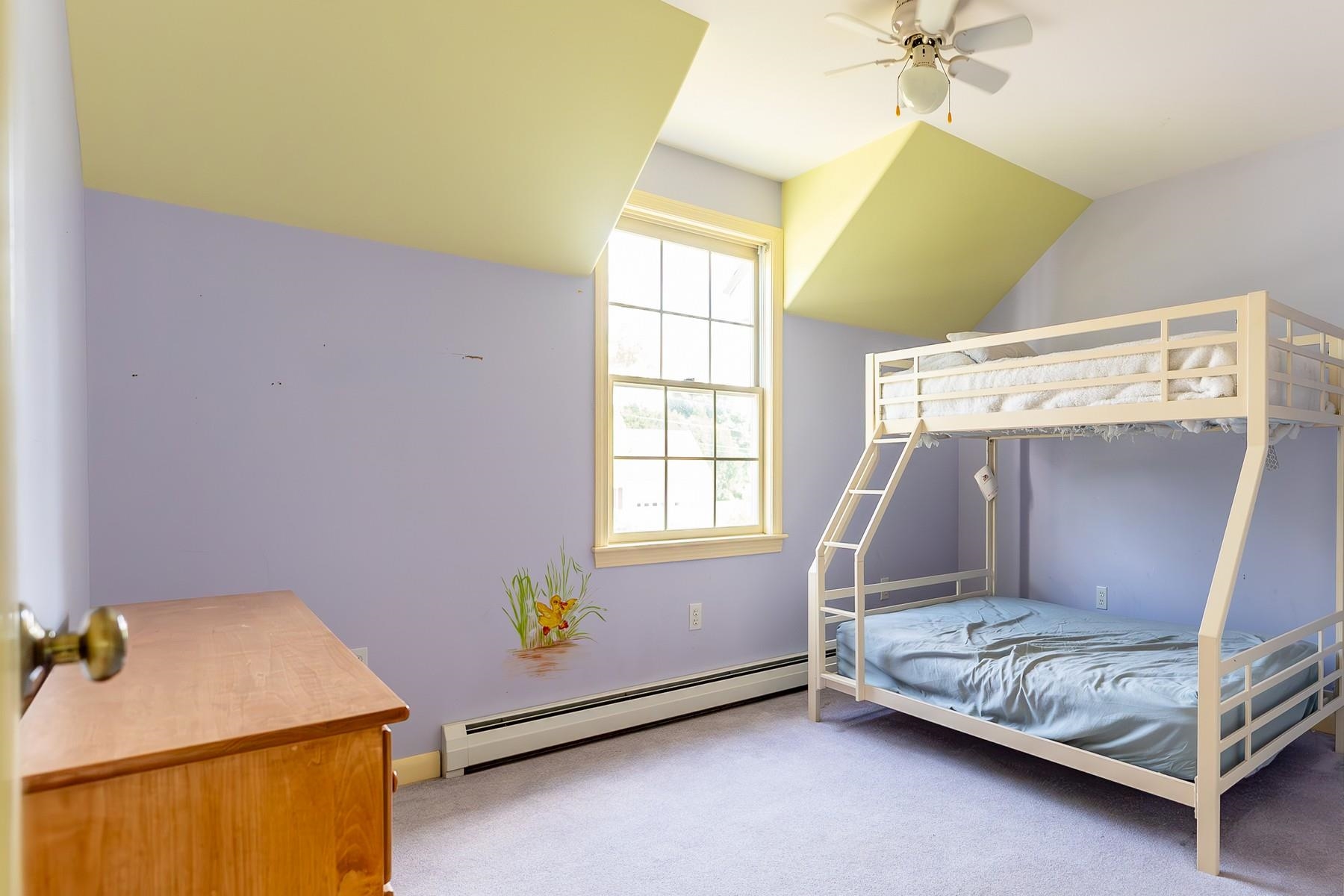 11 Tuttle Meadow Drive