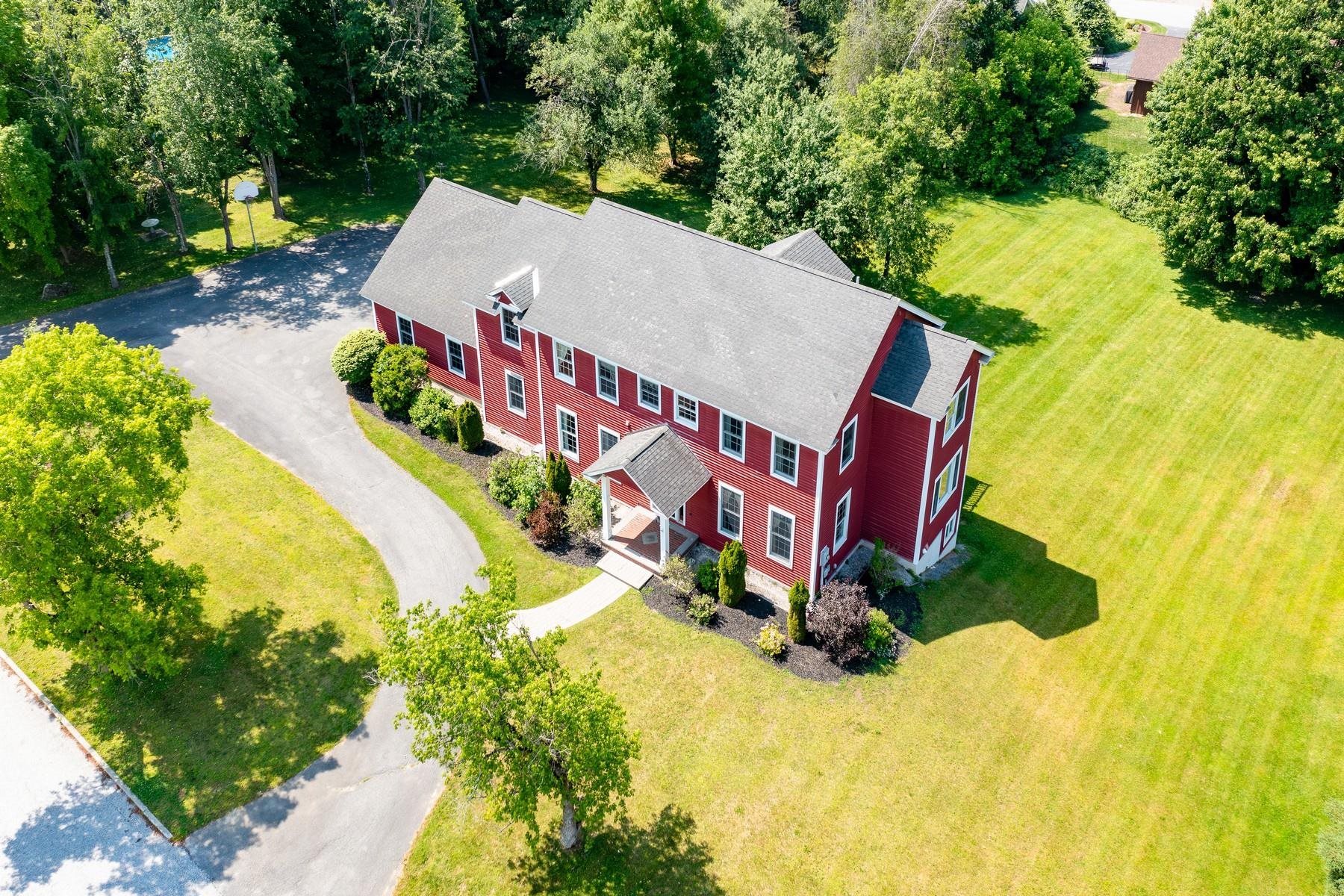 11 Tuttle Meadow Drive
