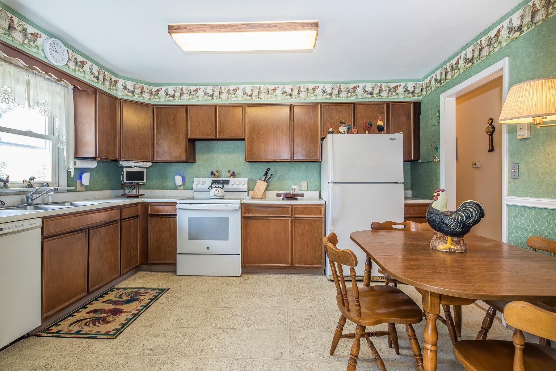 678 Corn Hill Road
