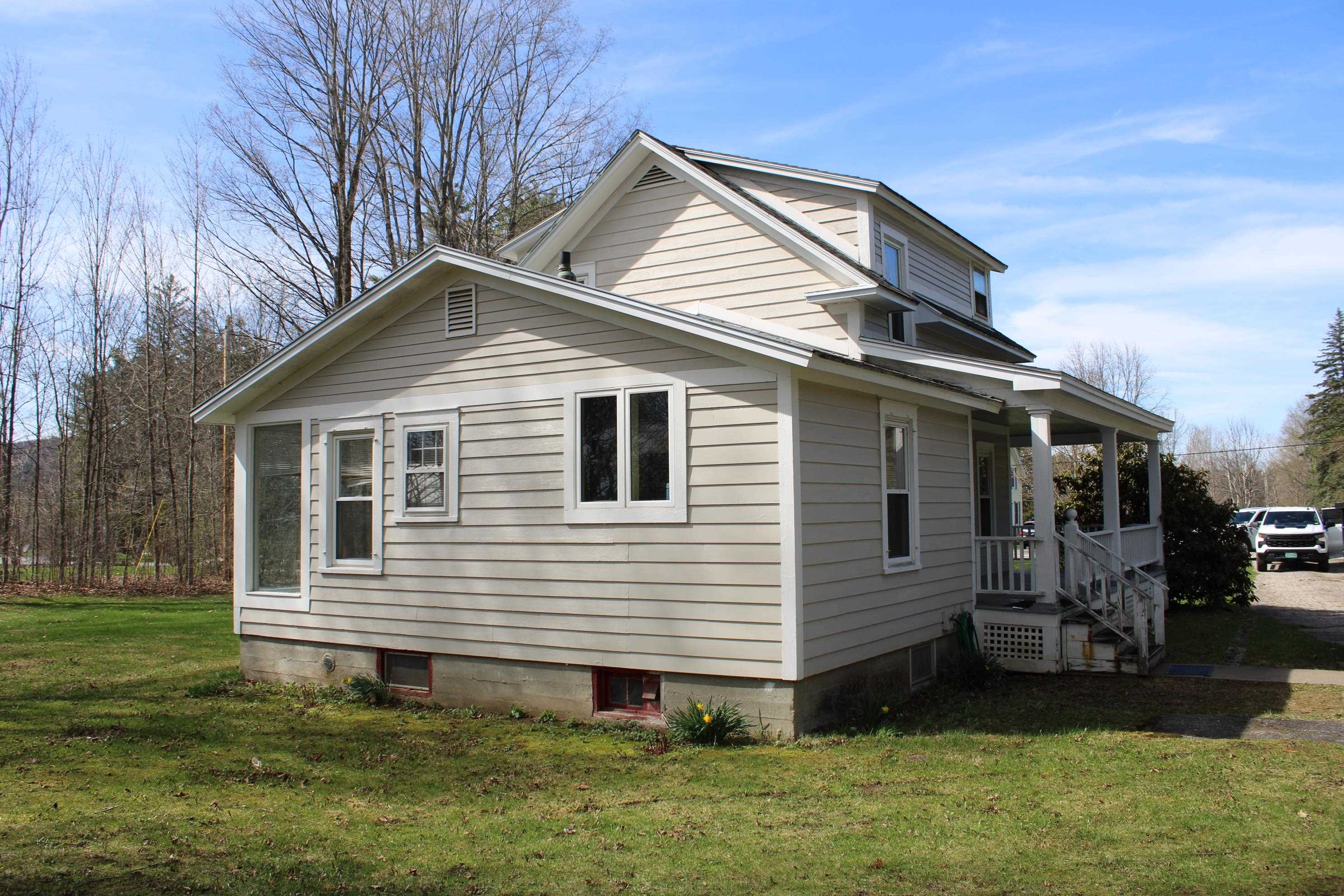 43 Middle Road