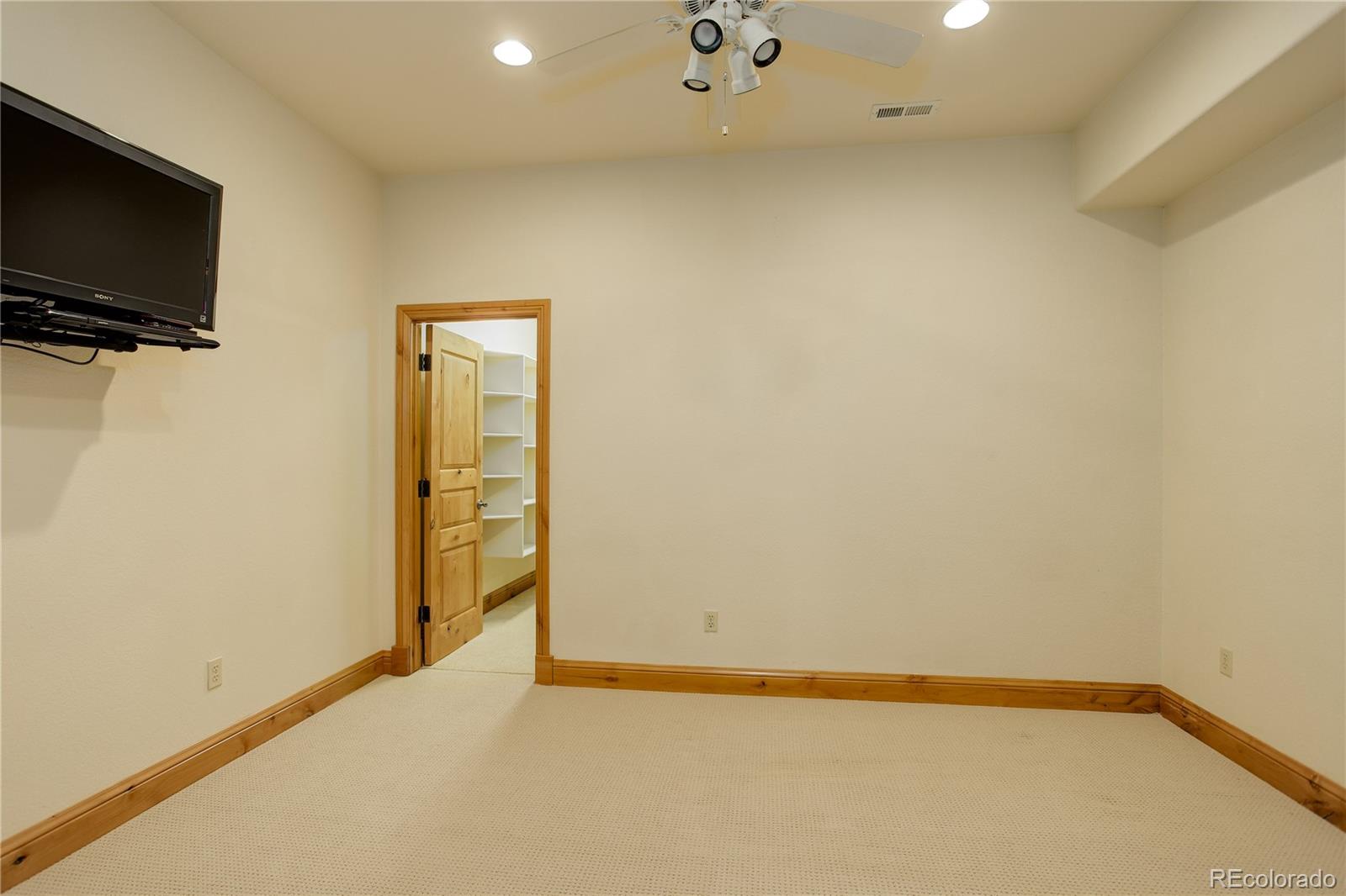 4450 Monitor Rock Lane