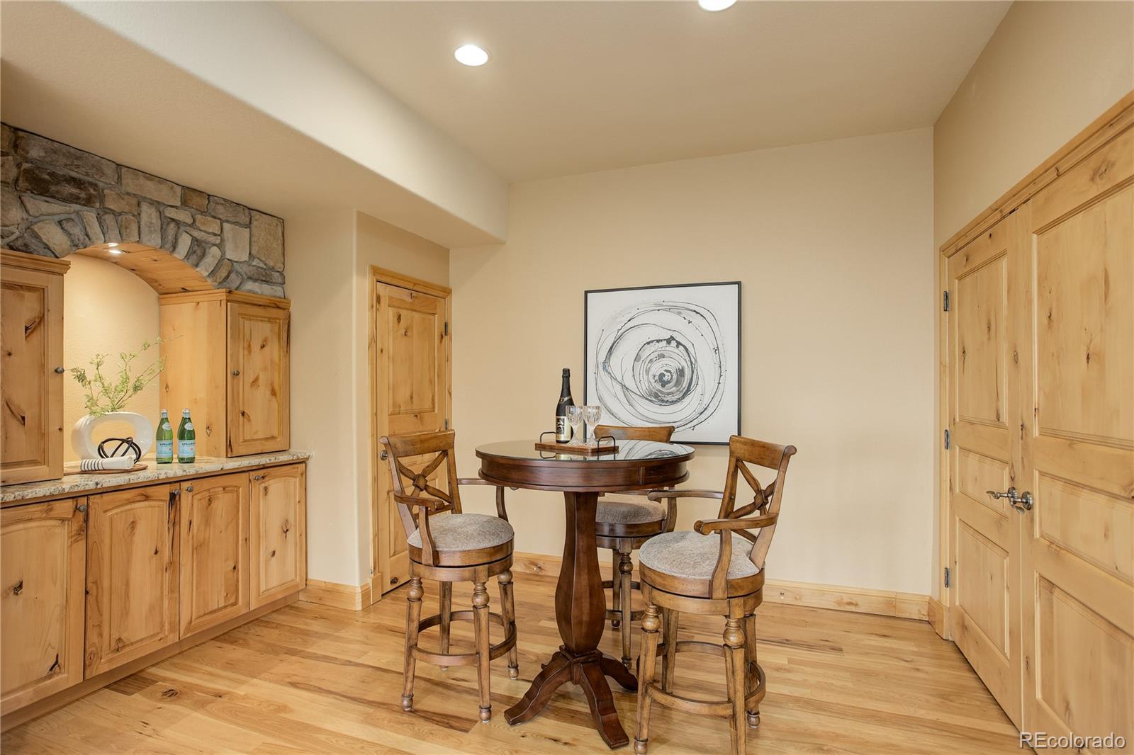 4450 Monitor Rock Lane