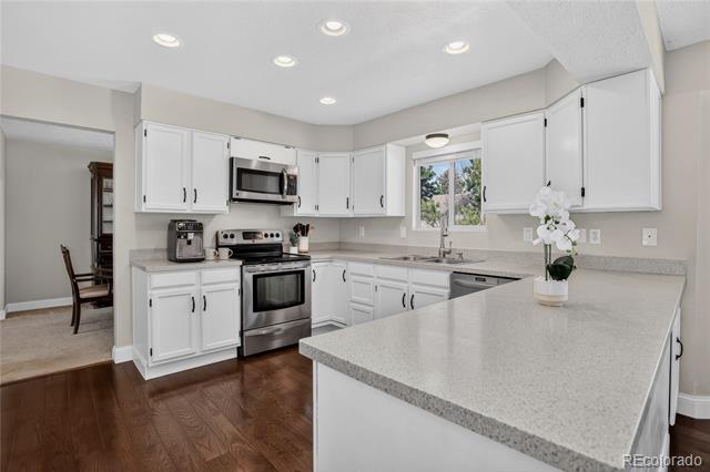 2790 Boleyn Drive