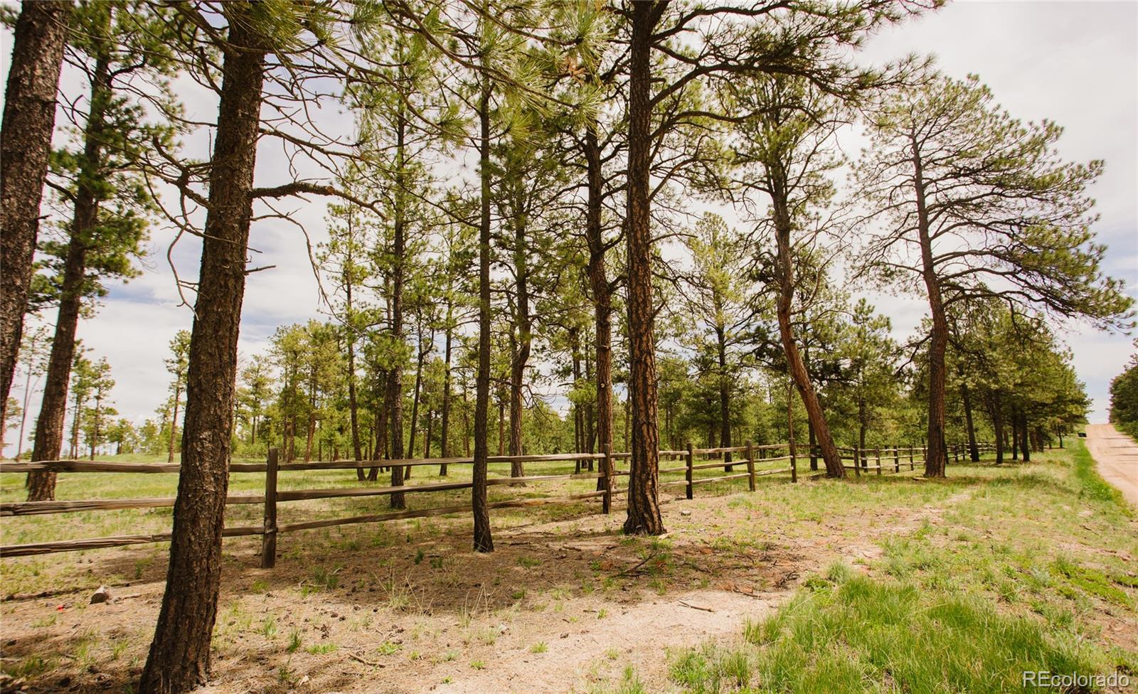 17312 W Goshawk Road