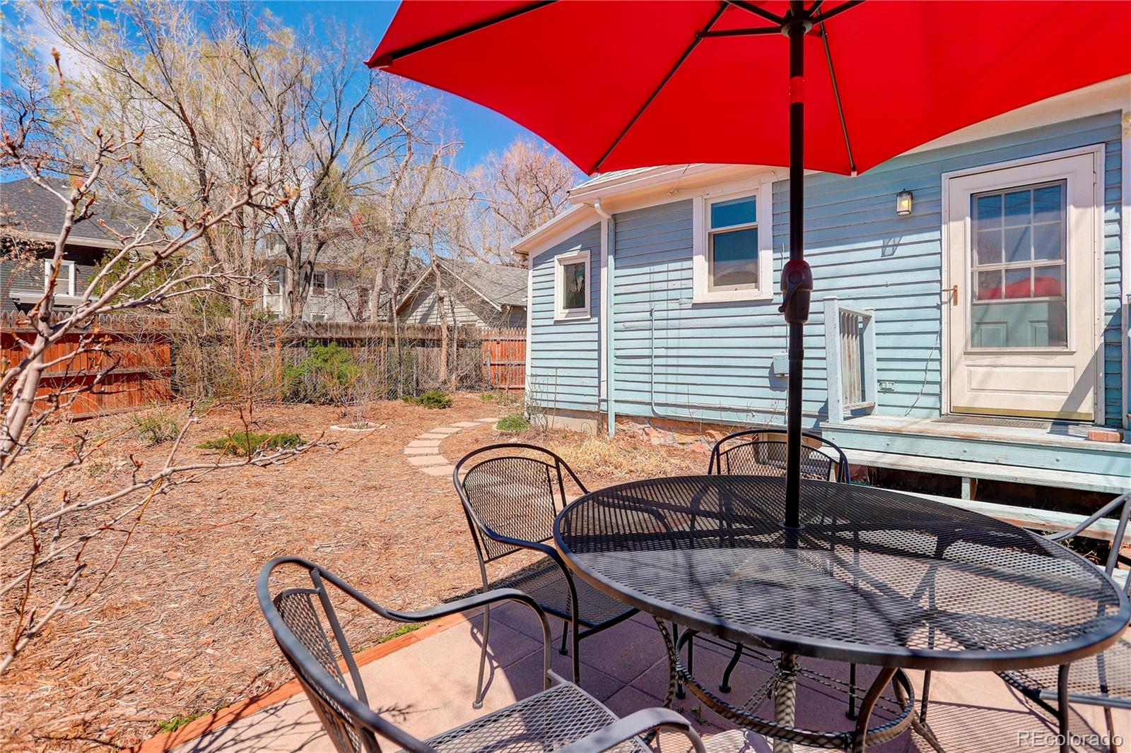 215 E Del Norte Street