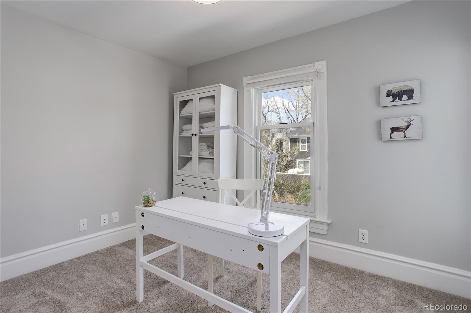 215 E Del Norte Street