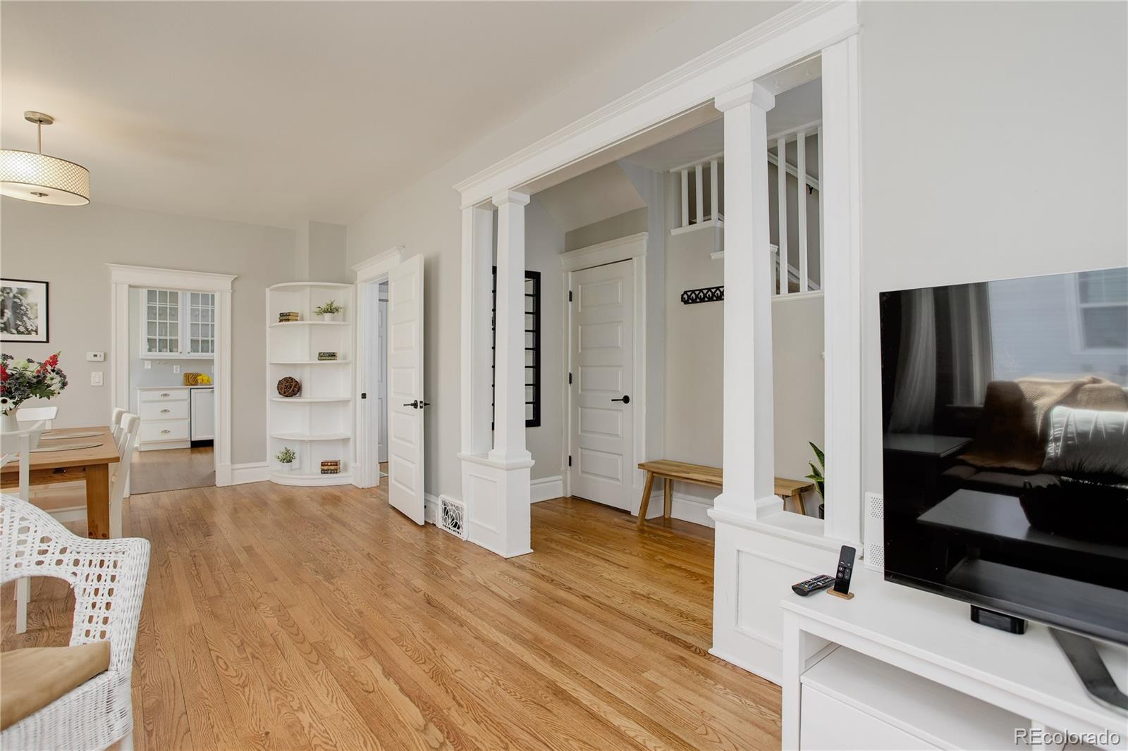 215 E Del Norte Street