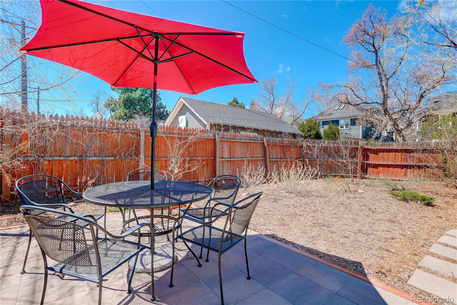 215 E Del Norte Street