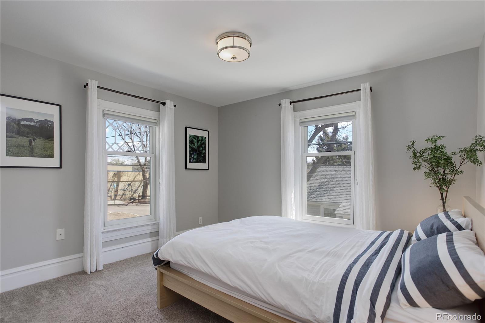 215 E Del Norte Street