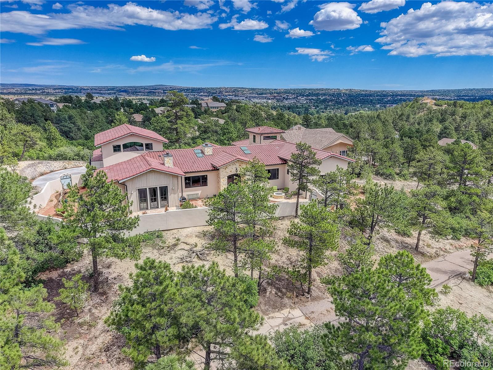 30 Cap Rock Way