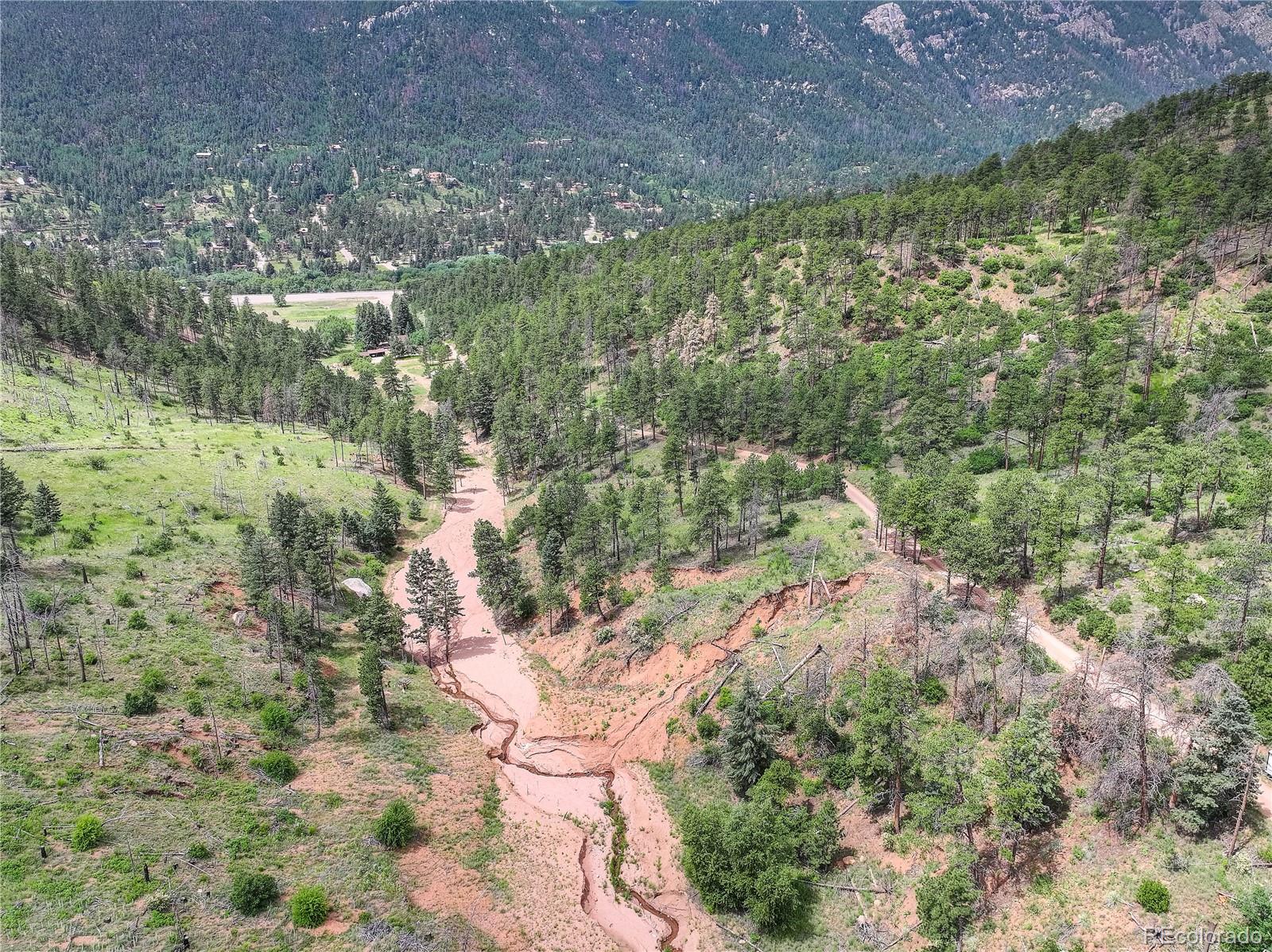 5975 Wellington Road