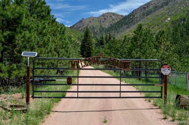 5975 Wellington Road