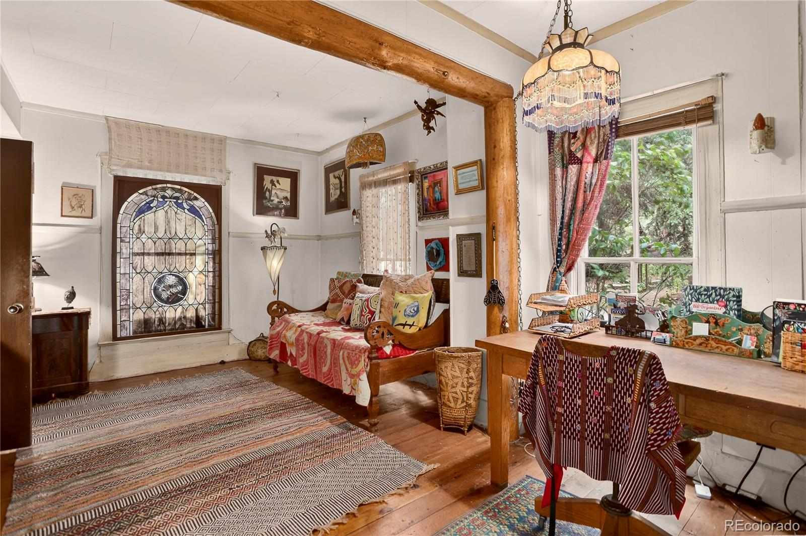 5975 Wellington Road