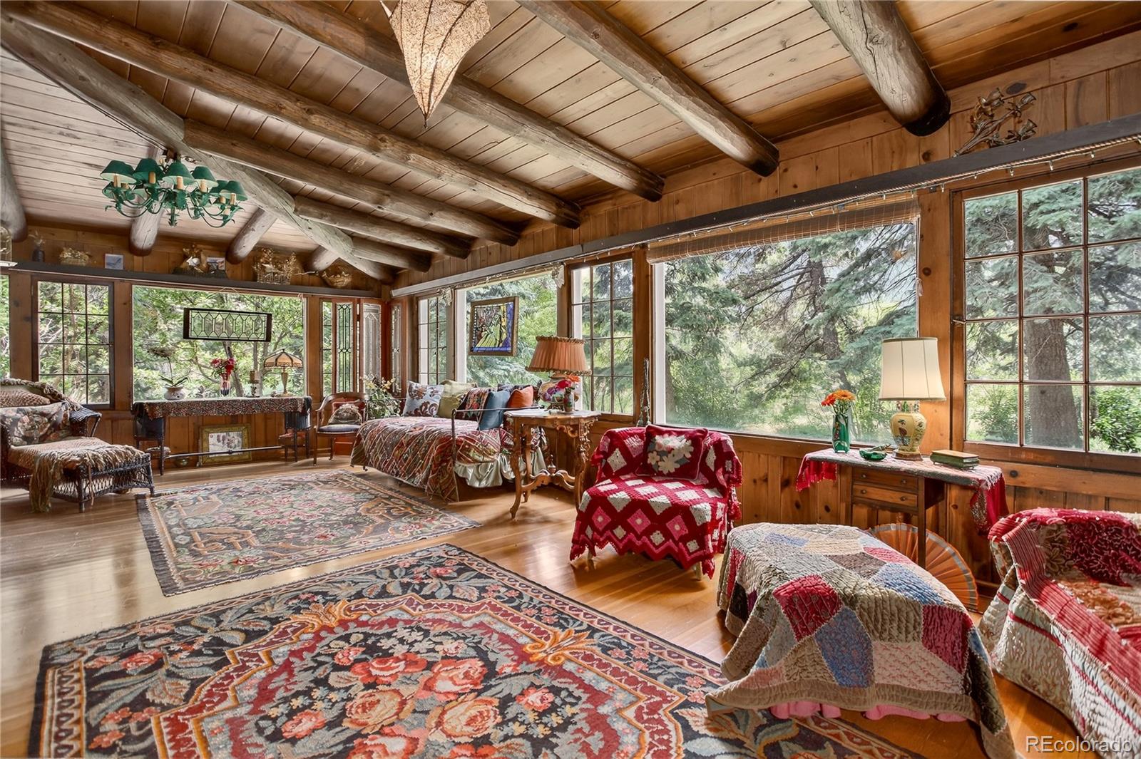 5975 Wellington Road