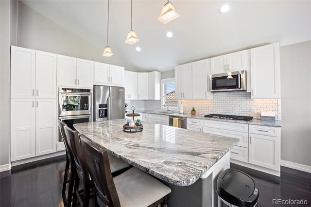 2737 Marston Heights