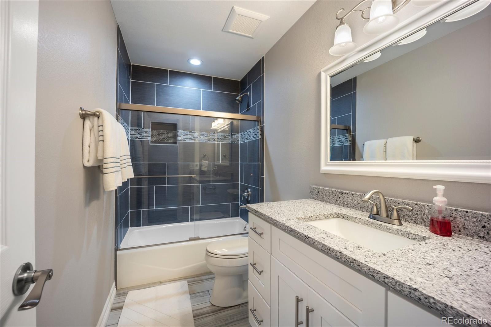 2737 Marston Heights