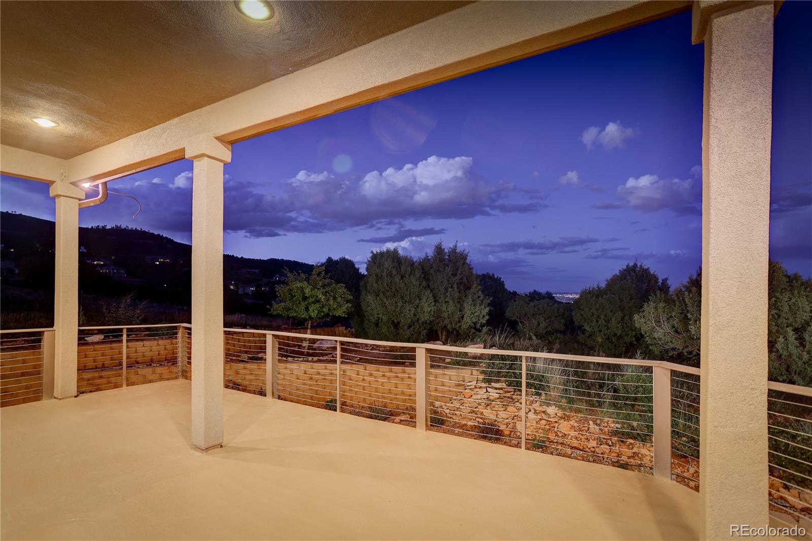 3725 Twisted Oak Circle